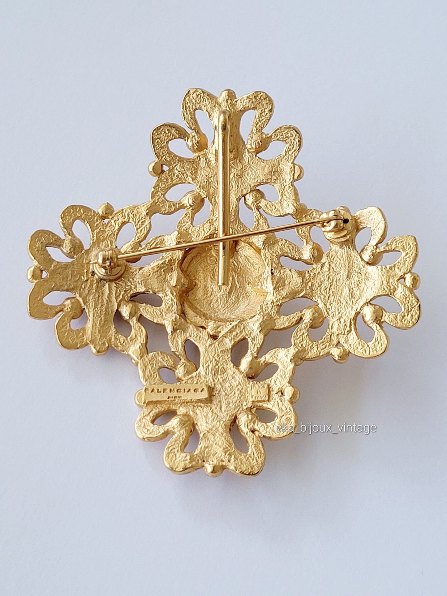 Balenciaga - Large vintage cross-shaped brooch/pendant