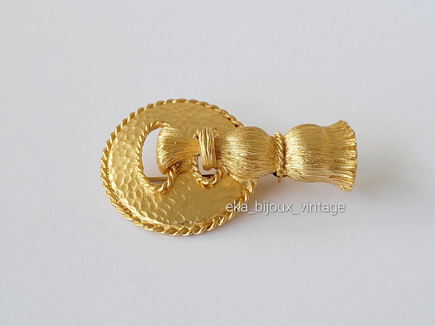 Orena - Vintage brooch