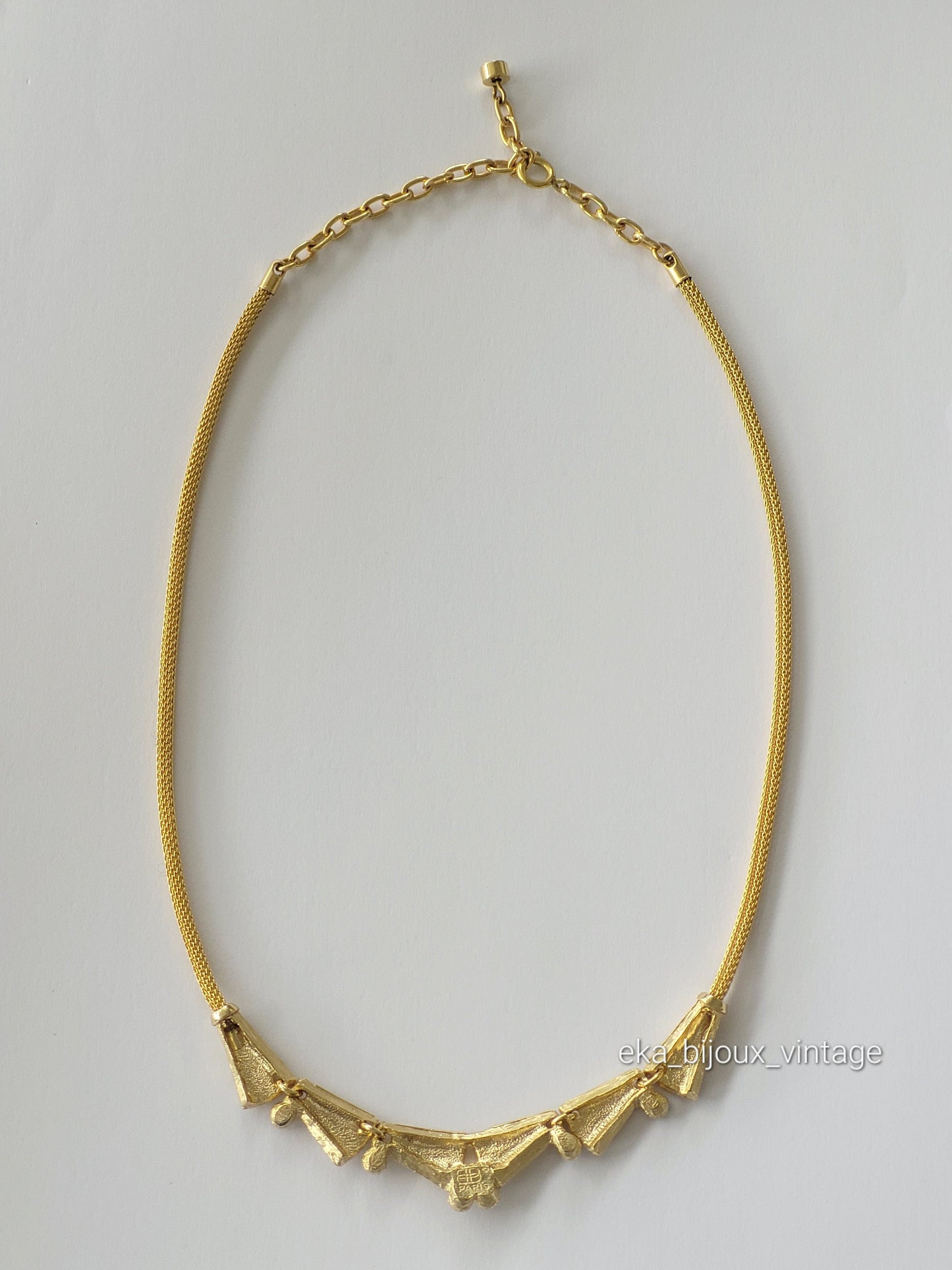 Balenciaga - Vintage gold necklace