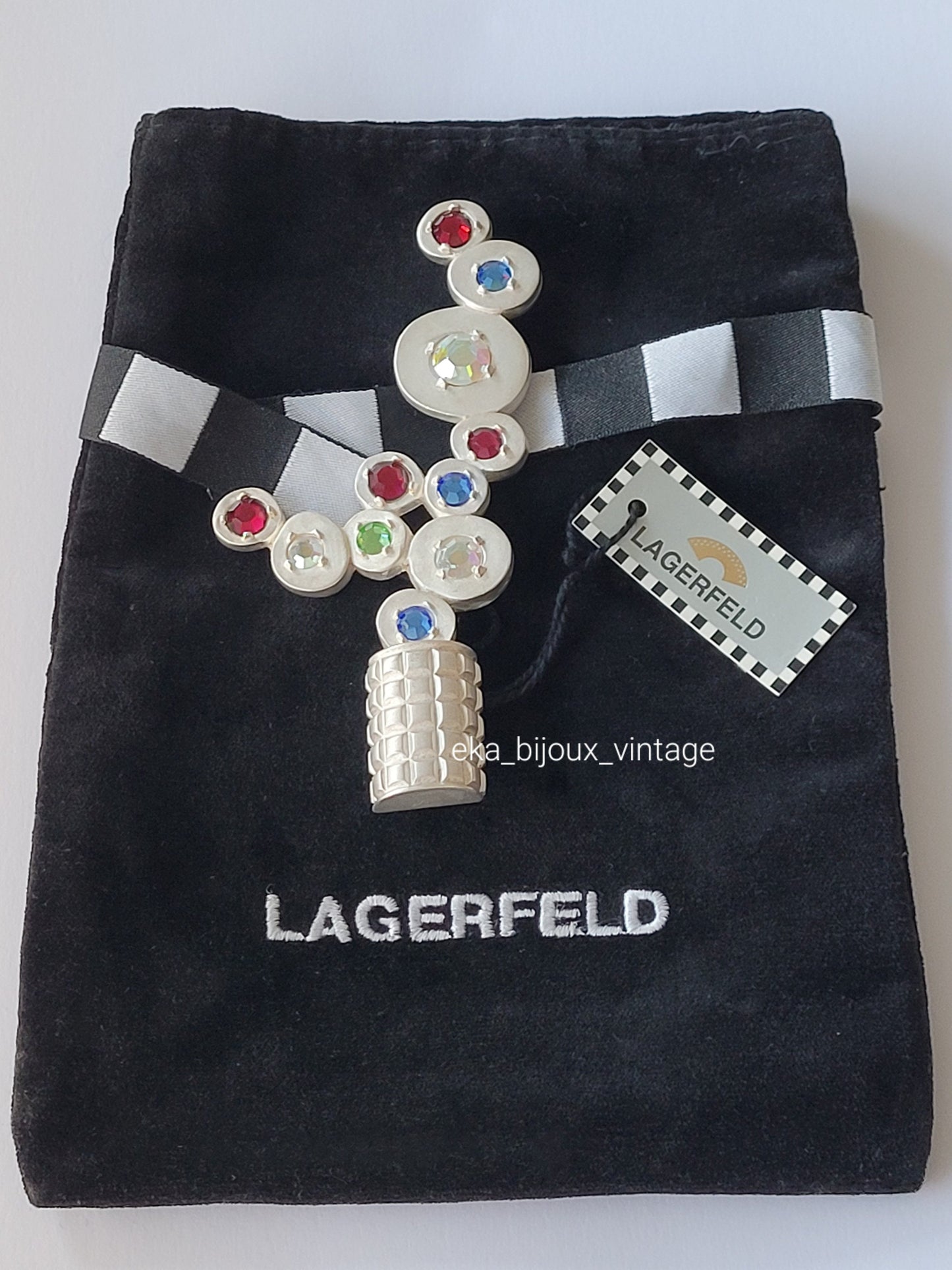 Karl Lagerfeld - Grande broche vintage