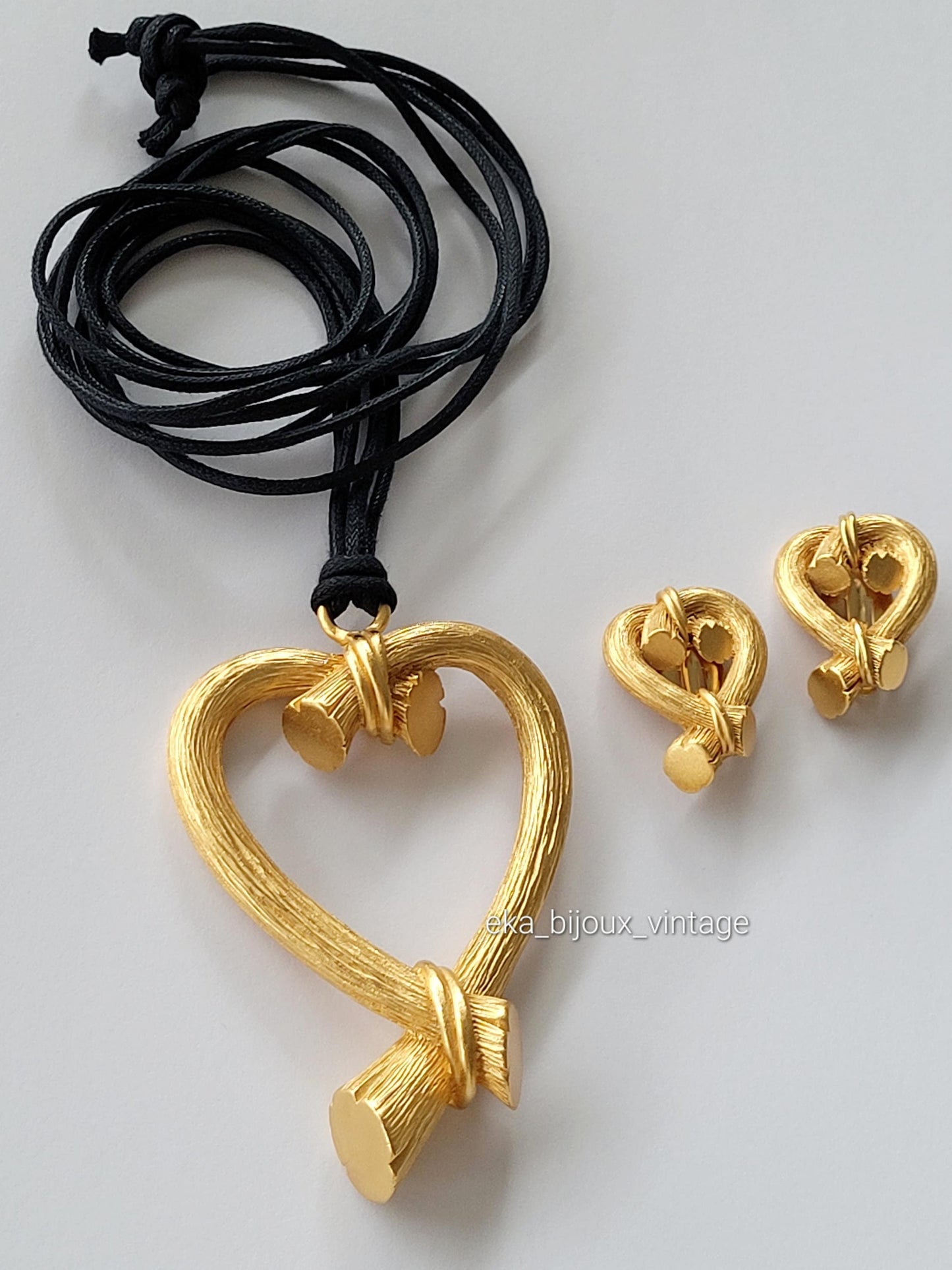 Escada Margaretha Ley - Vintage Heart Necklace