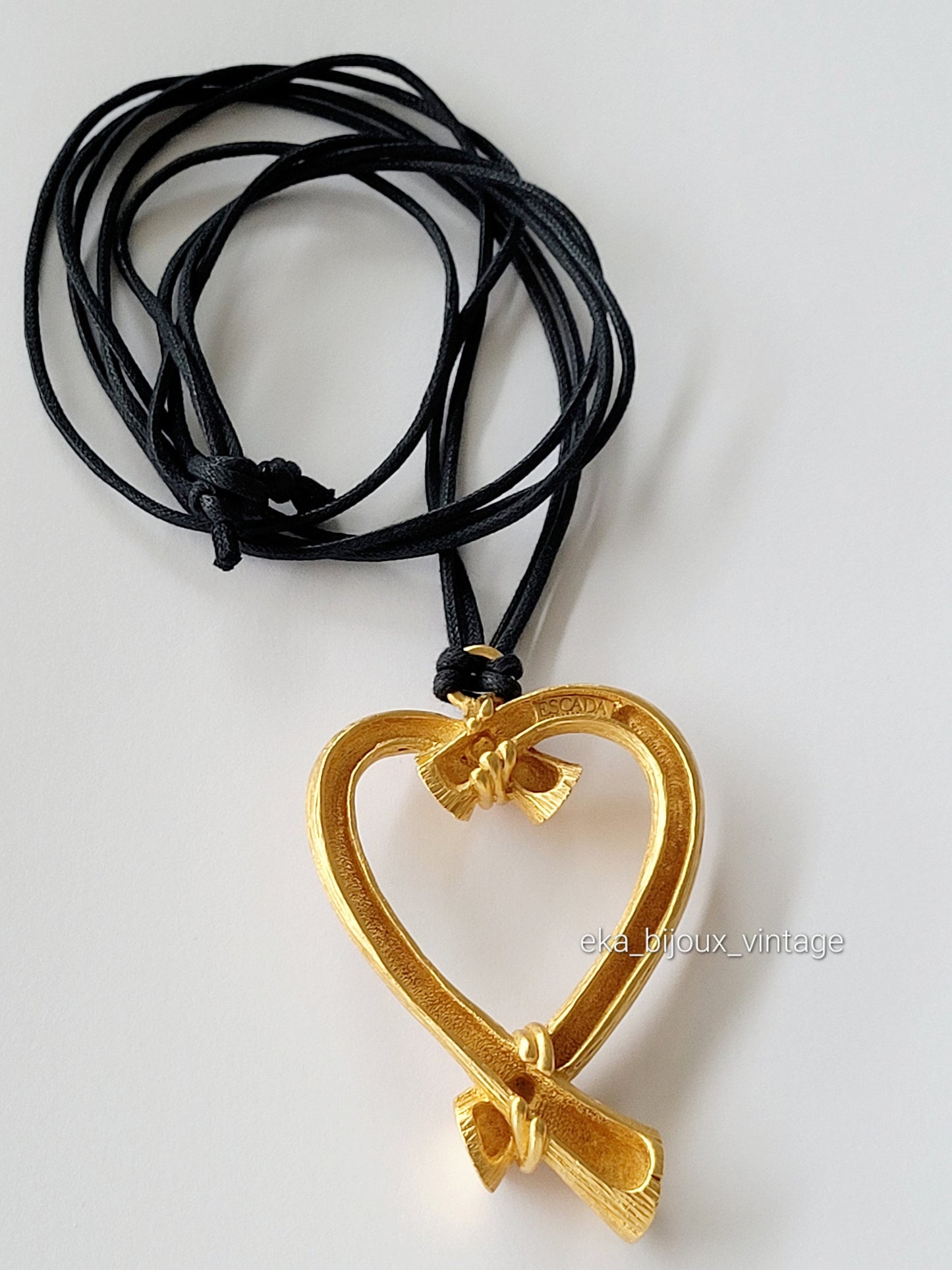 Escada Margaretha Ley - Vintage Heart Necklace