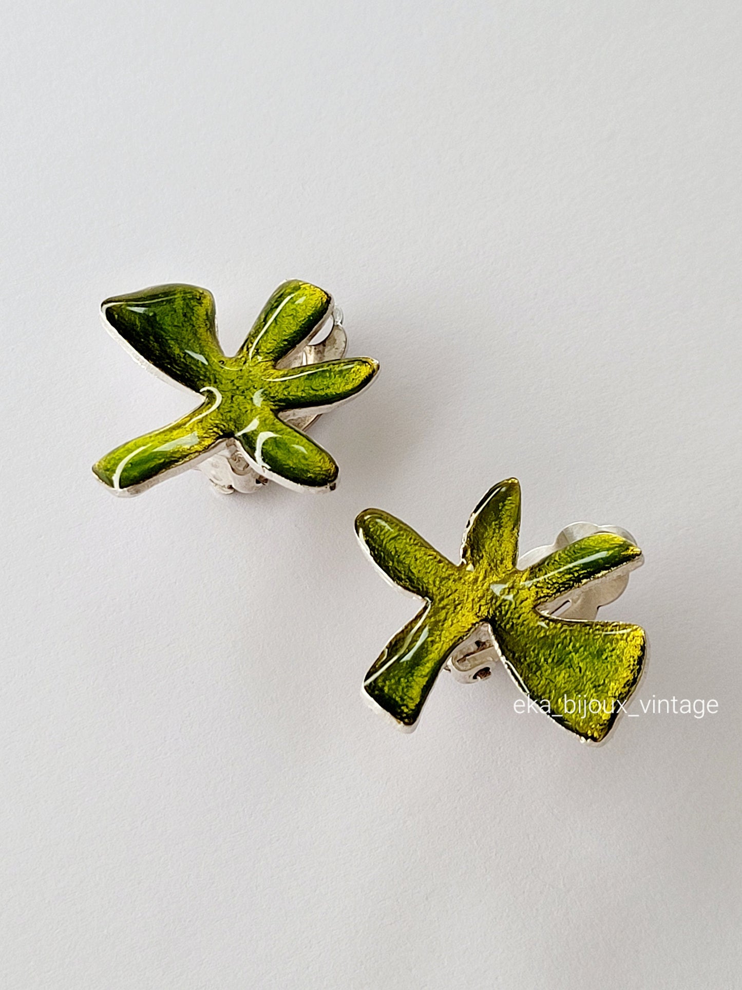 Cécile et Jeanne - Boucles d'oreilles