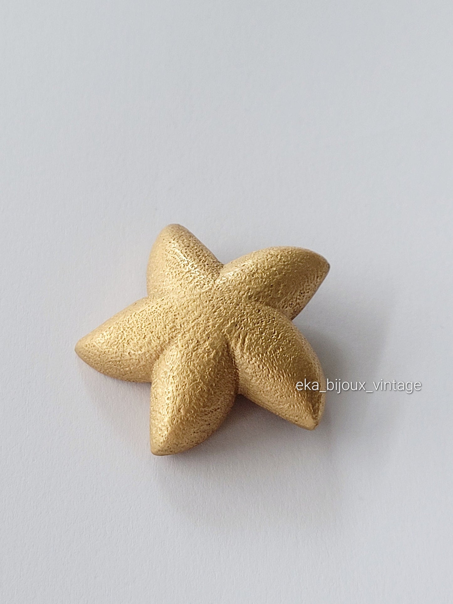 Agatha Paris - Small vintage Star brooch