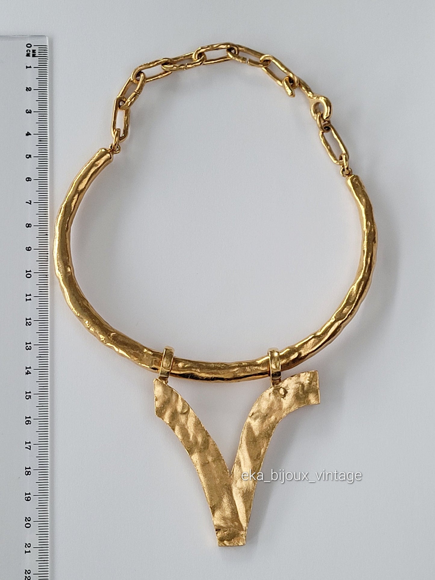 Biche de Bere - Vintage necklace