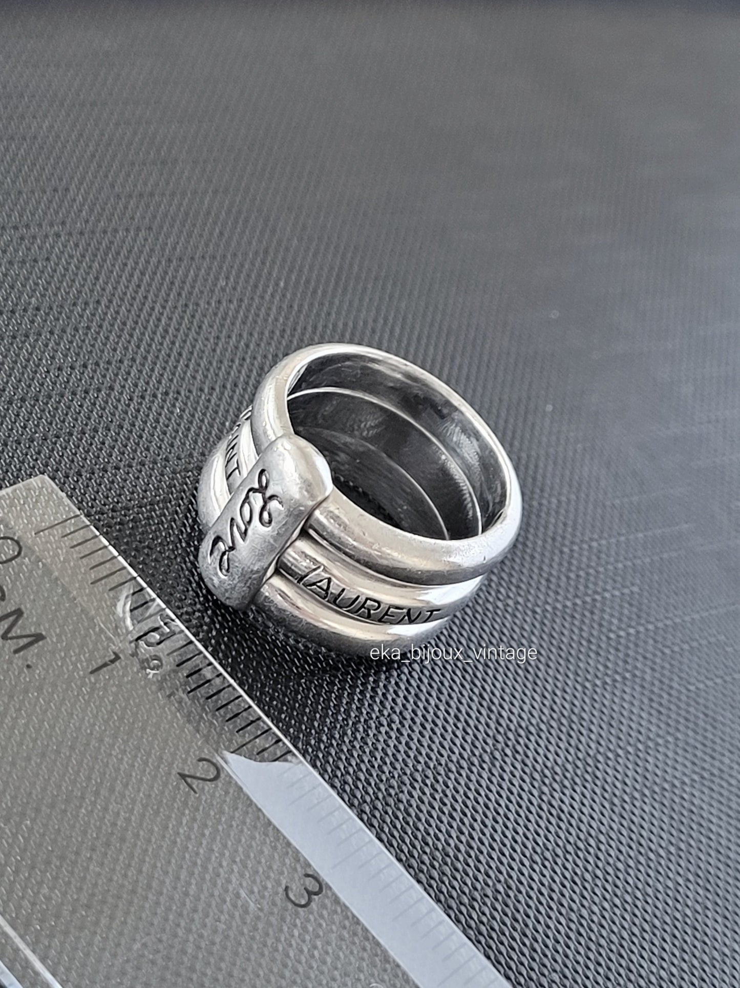 Yves Saint Laurent - Bague vintage en argent Love