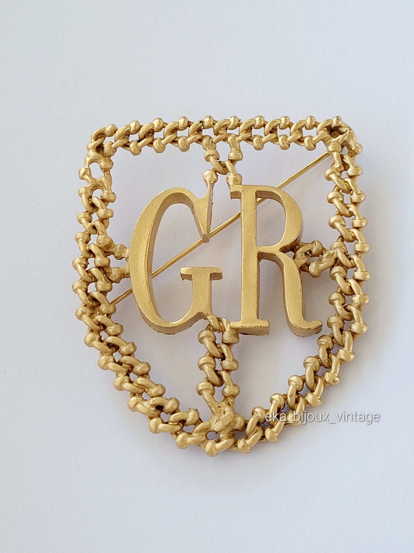 Georges Rech - Large vintage GR brooch