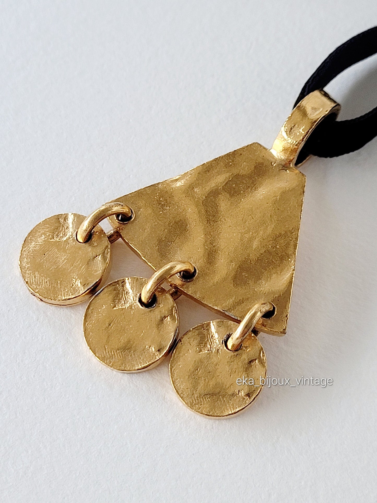 Biche de Bere - Pendentif vintage