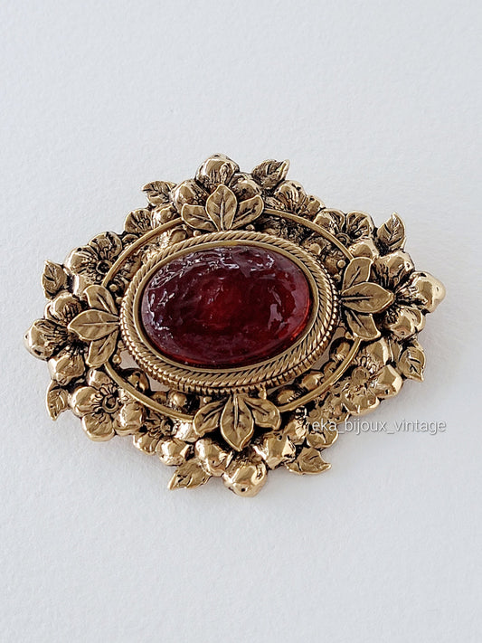 Réminiscence - Broche cabochon rouge