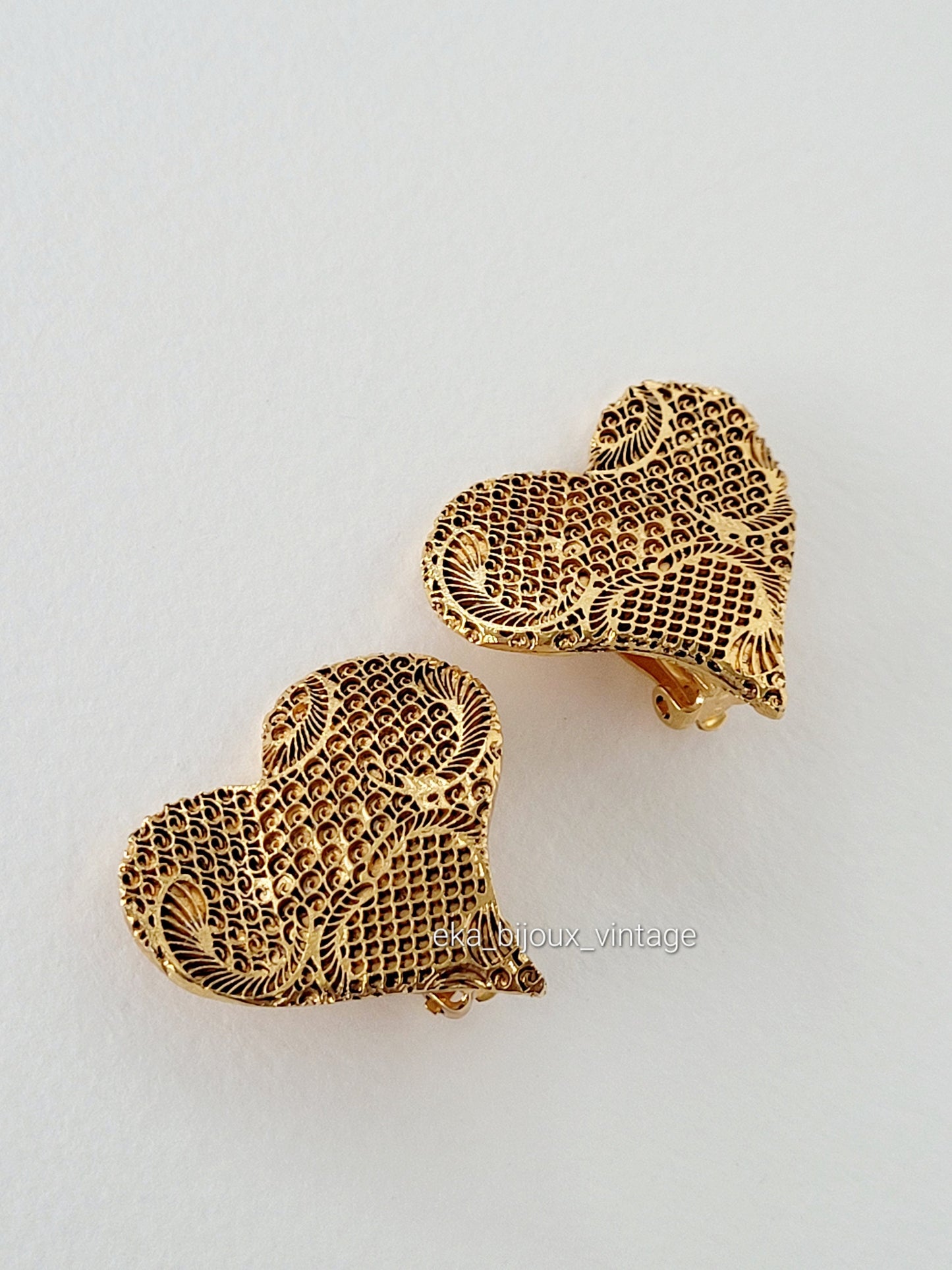 Christian Lacroix - Vintage Heart earrings