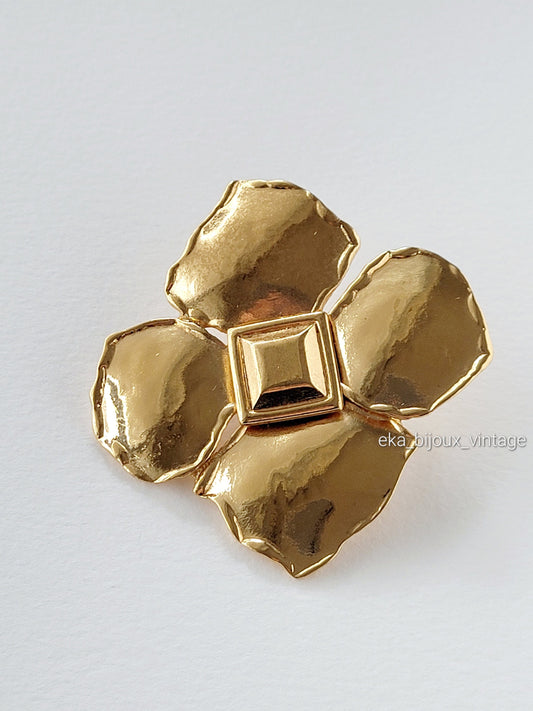 Vintage Yves Saint Laurent Fleur brooch/pendant