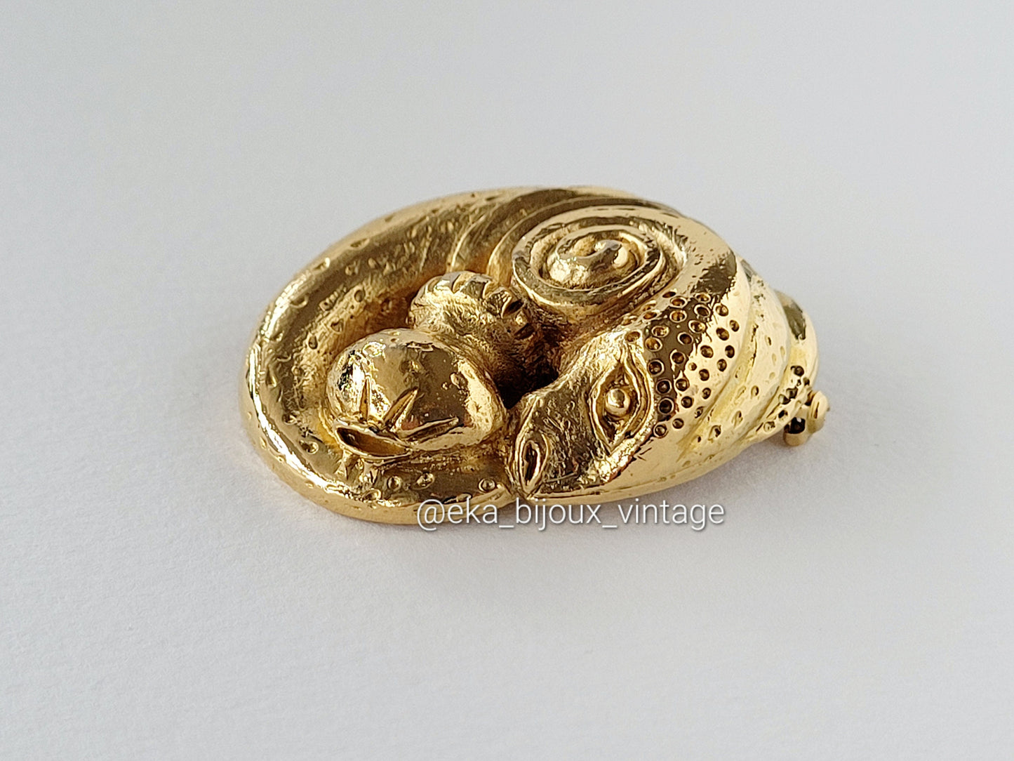 Broche à l'antique - Musée D'Orsay