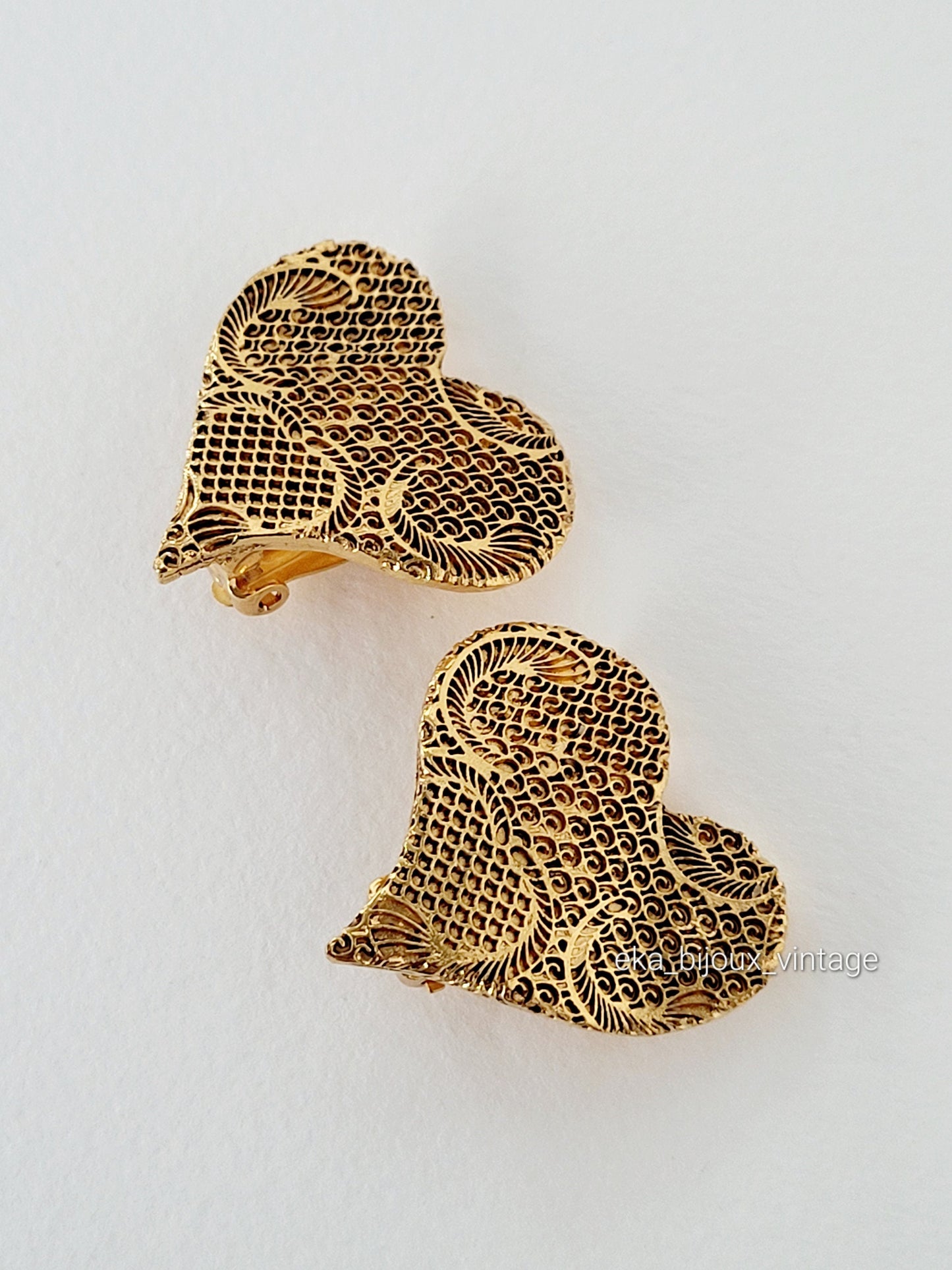 Christian Lacroix - Vintage Heart earrings