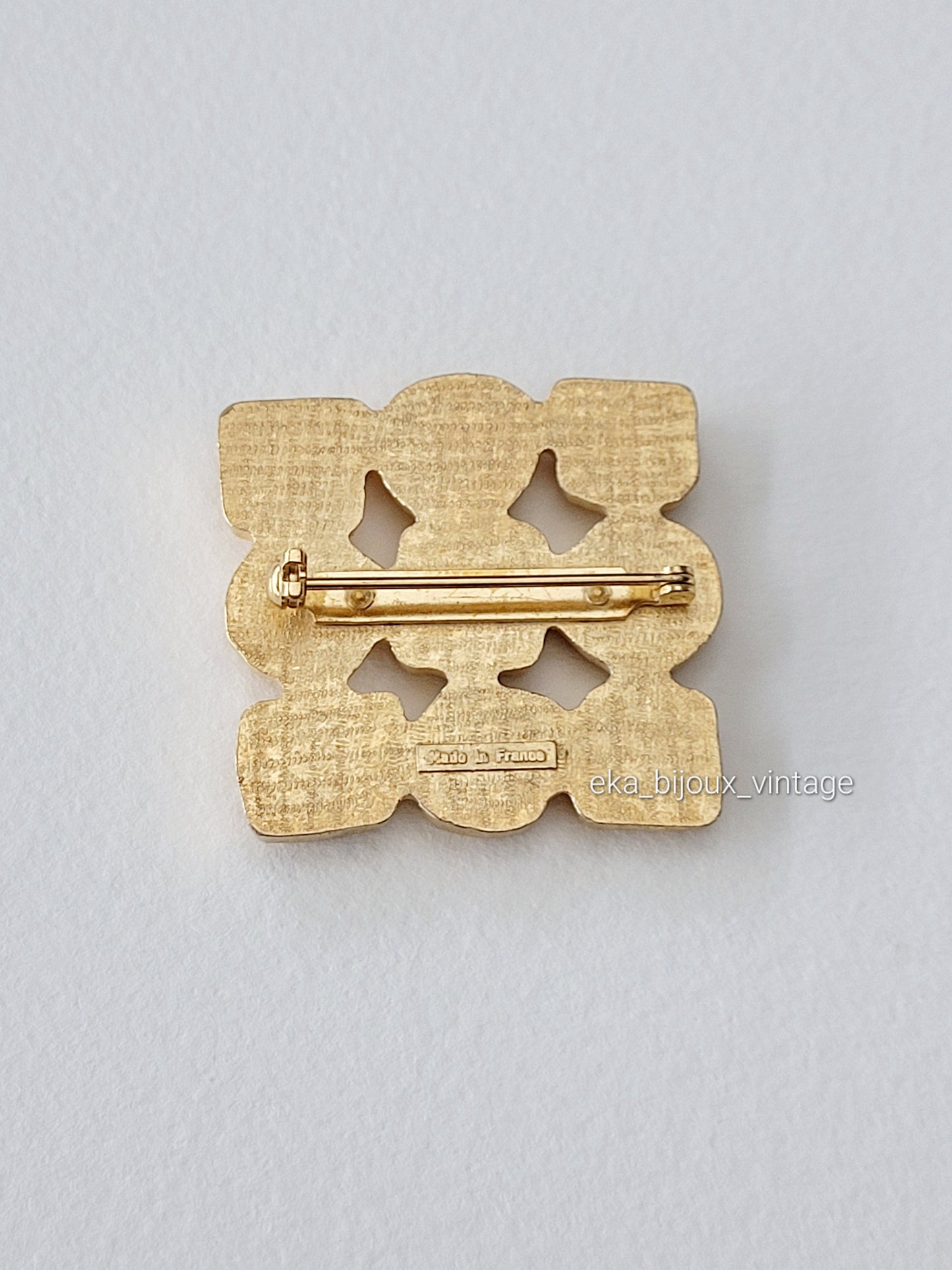 Vintage square shaped brooch