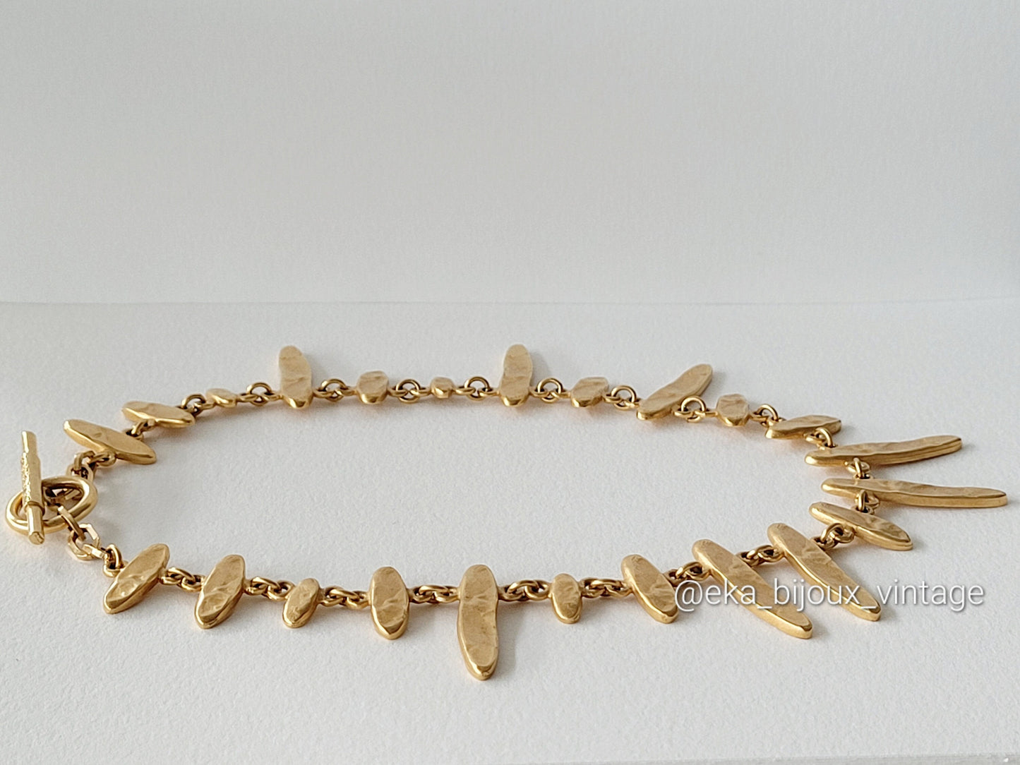 Biche de Bere - Vintage golden necklace