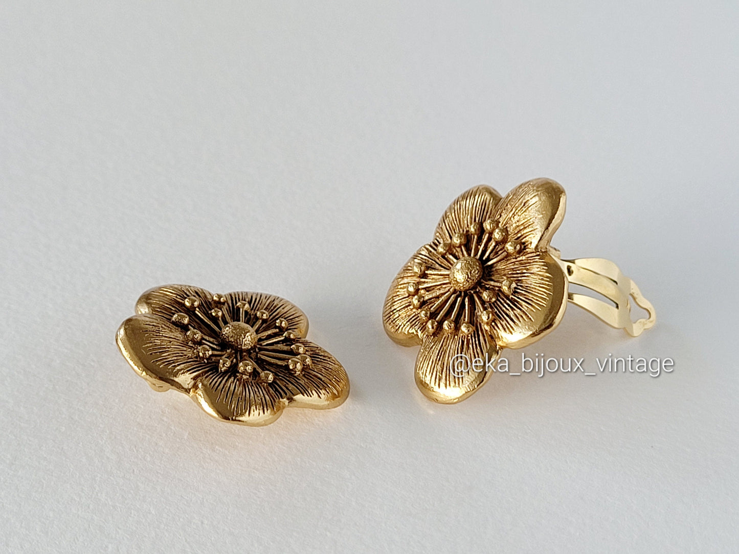 Kenzo - Boucles d'oreilles vintage Fleur