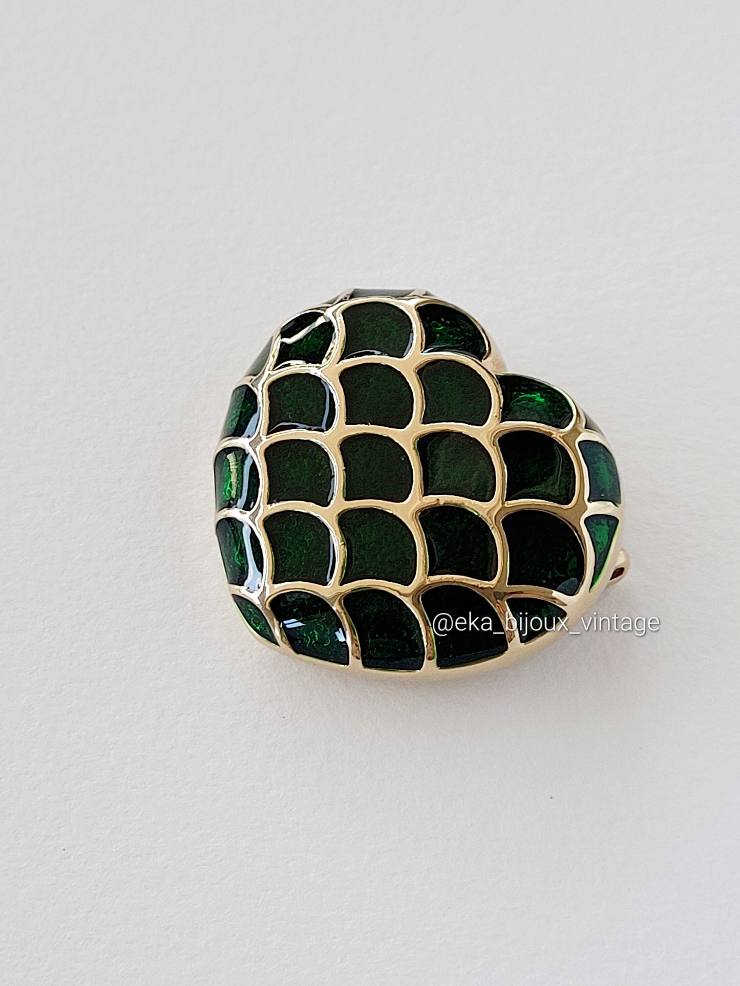 Agatha Paris - Vintage green heart brooch