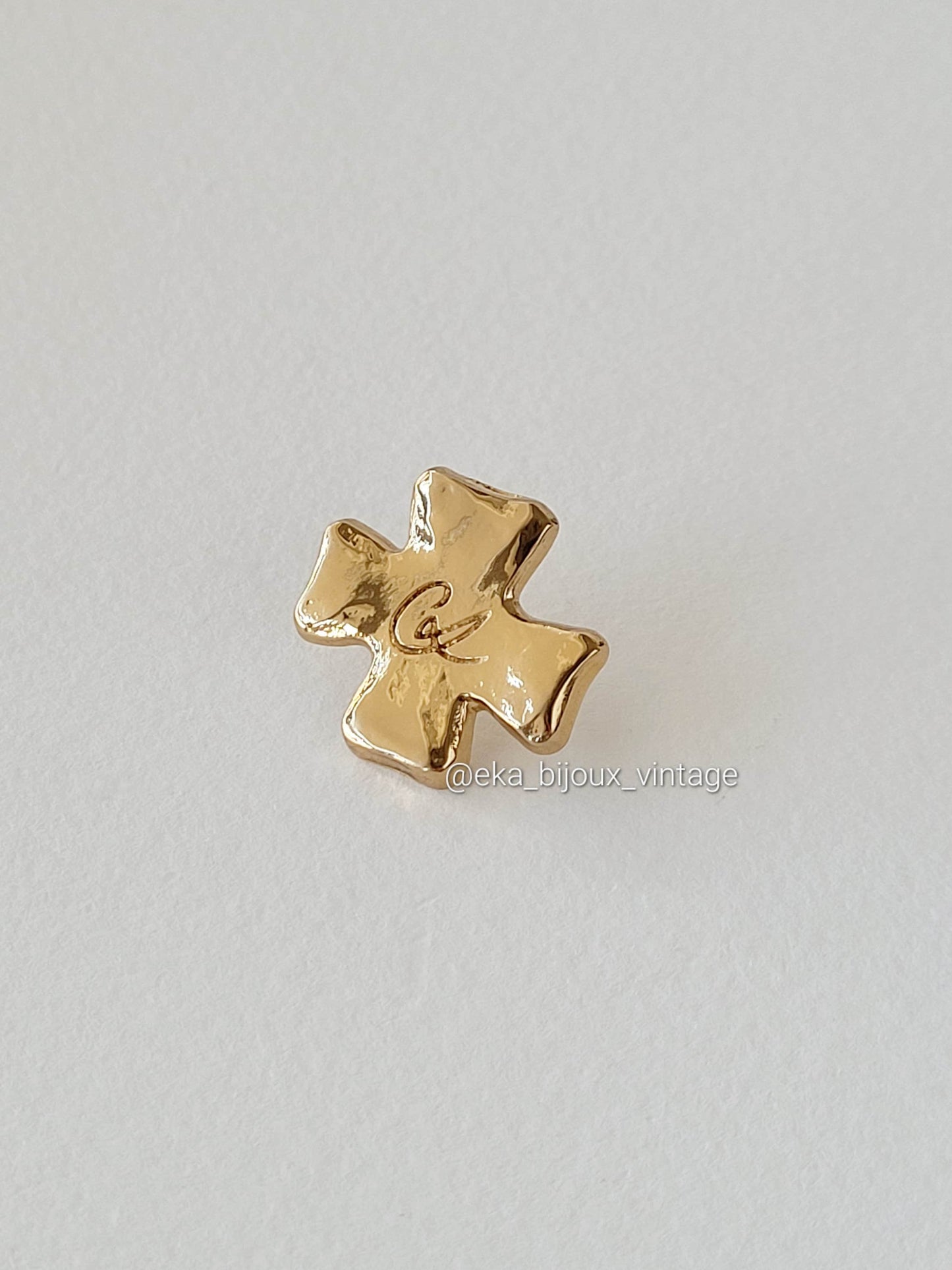 Christian Lacroix - Vintage cross pin