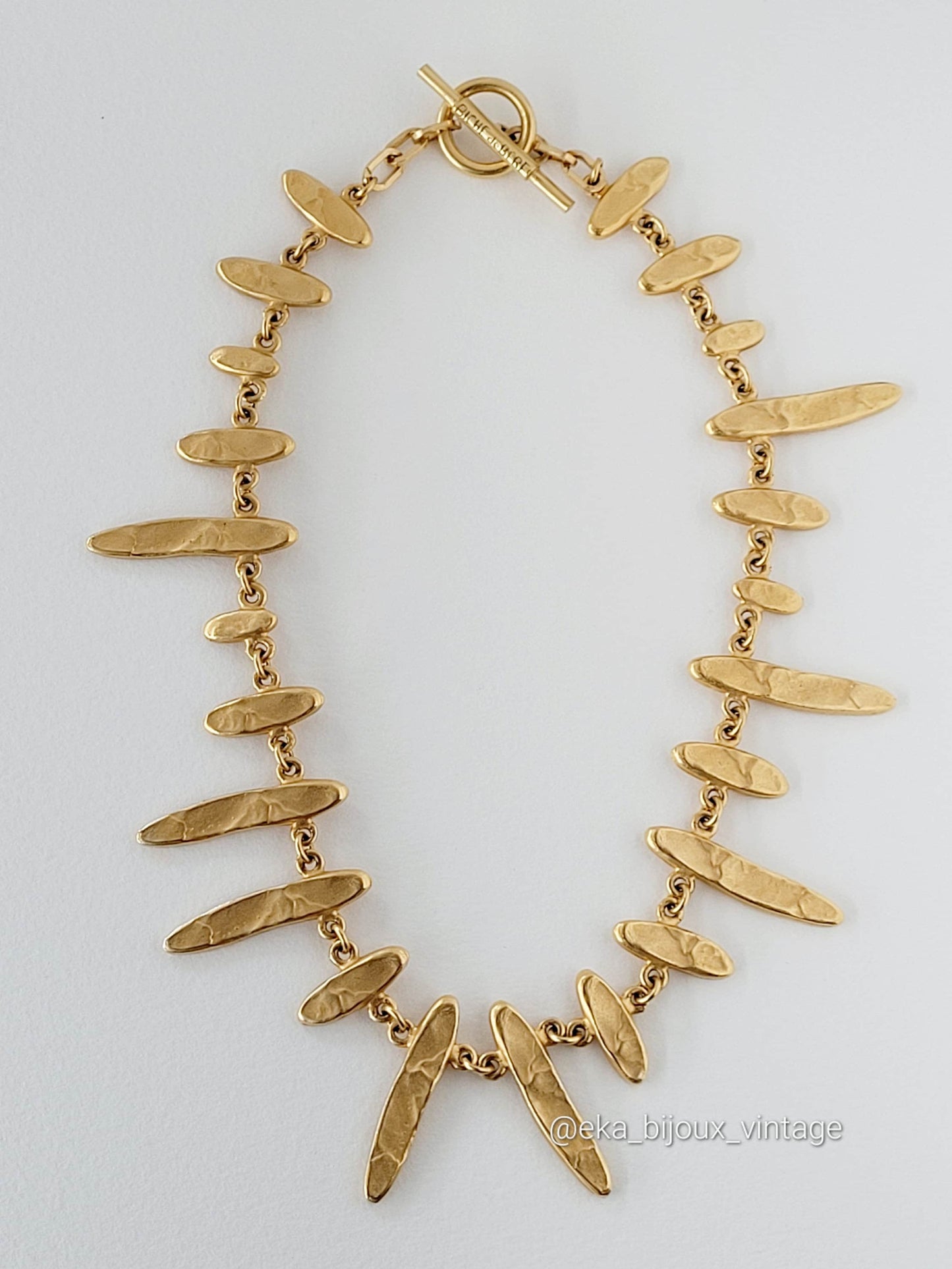 Biche de Bere - Vintage golden necklace