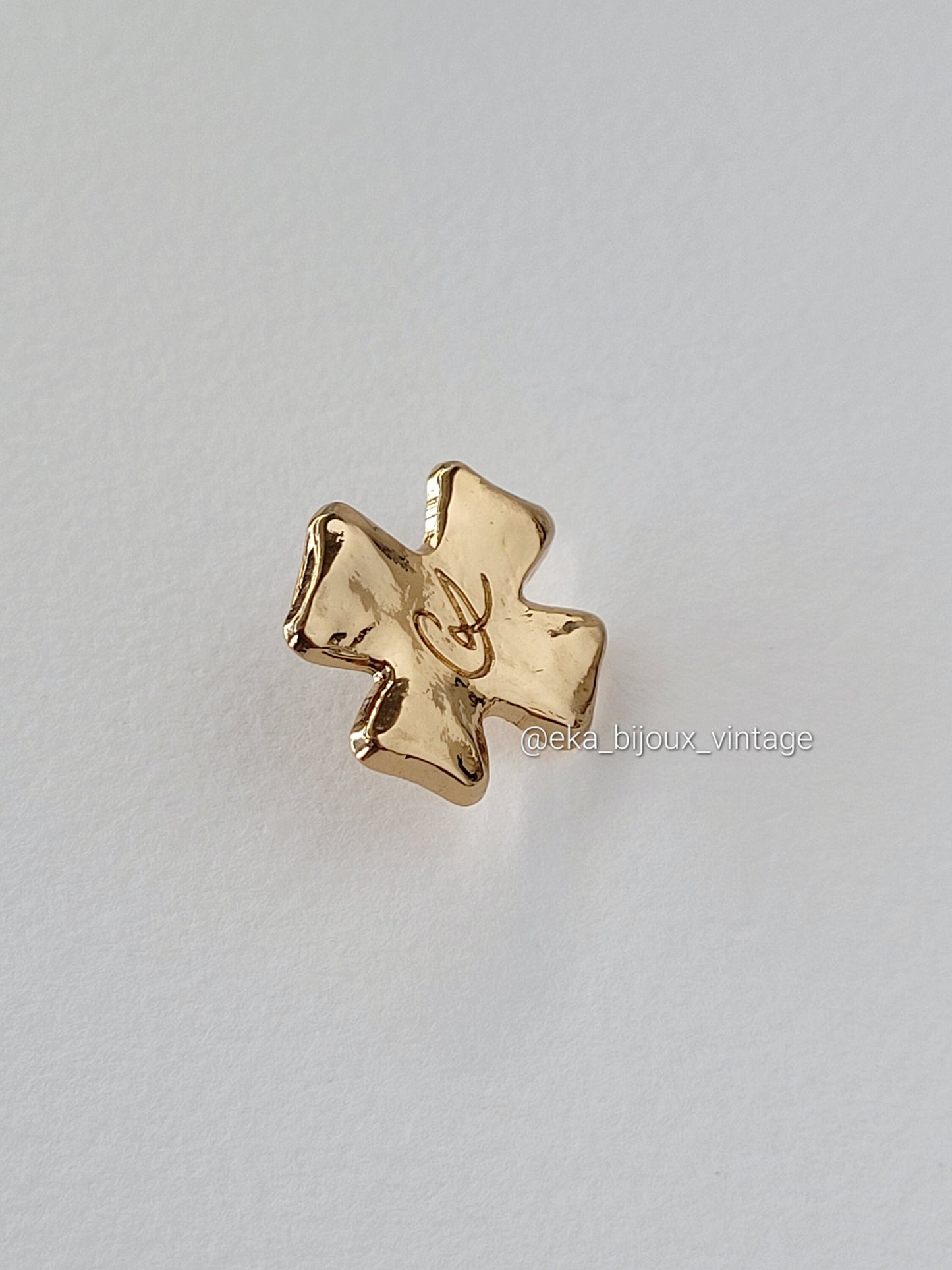 Christian Lacroix - Vintage cross pin