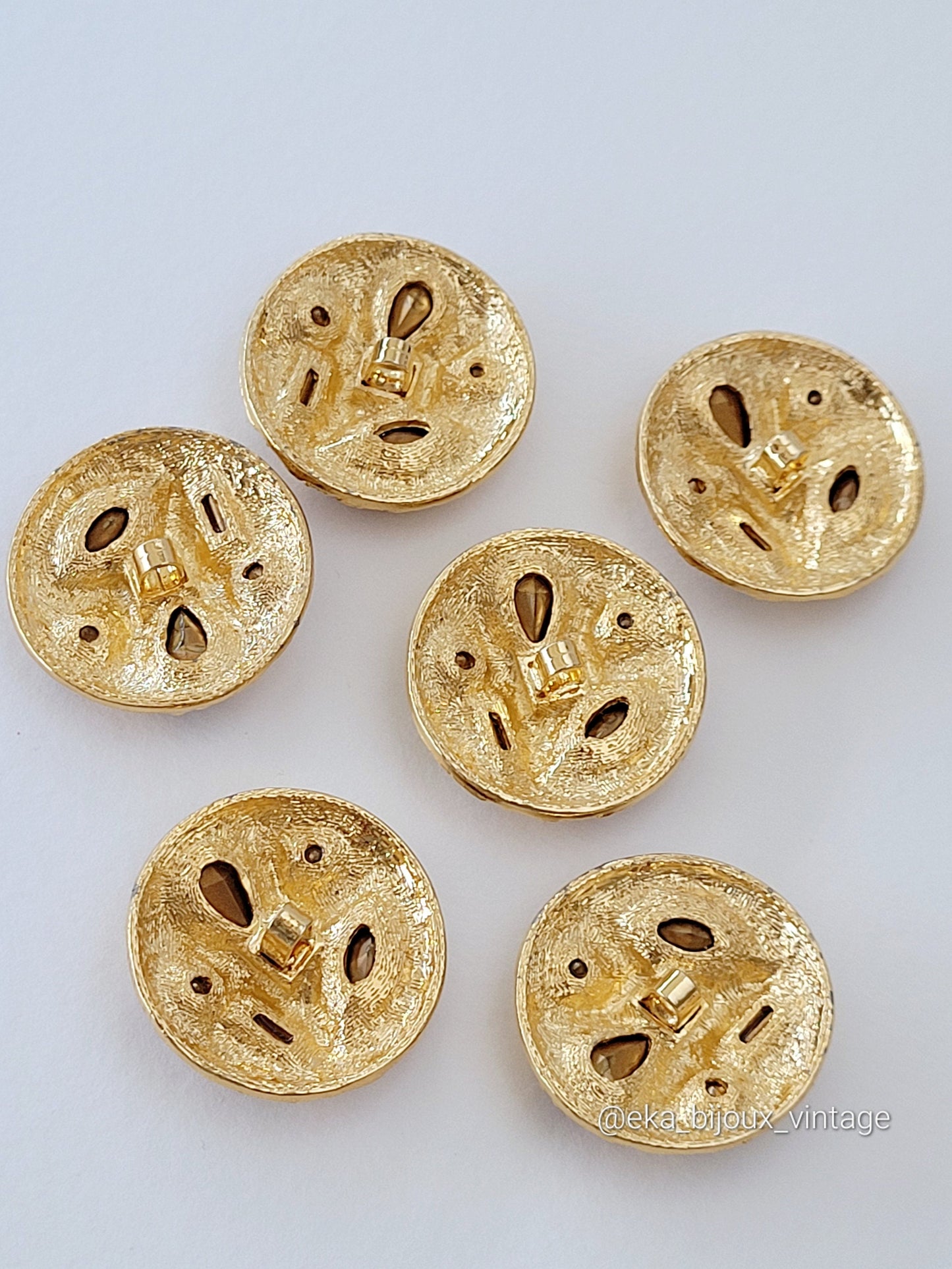 Set of six vintage gold sewing buttons