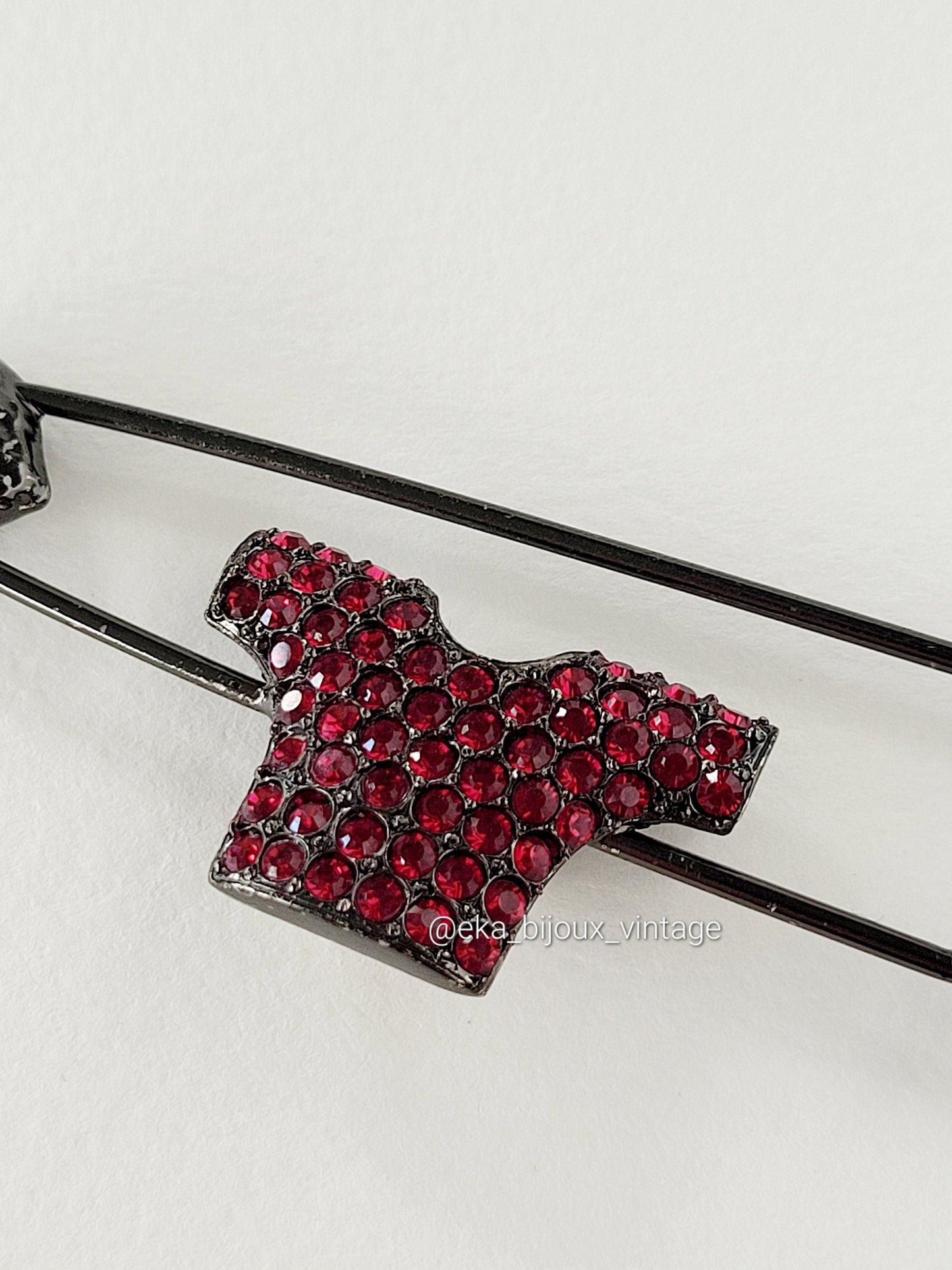 Sonia Rykiel - Vintage burgundy crystal brooch