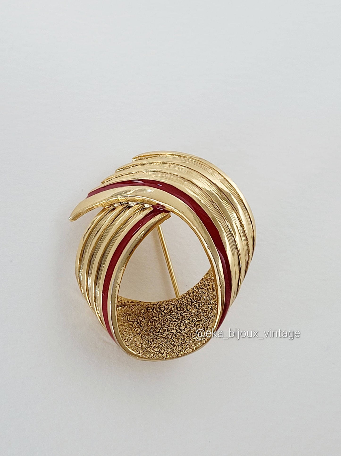 Helena Rubinstein - Vintage Brooch