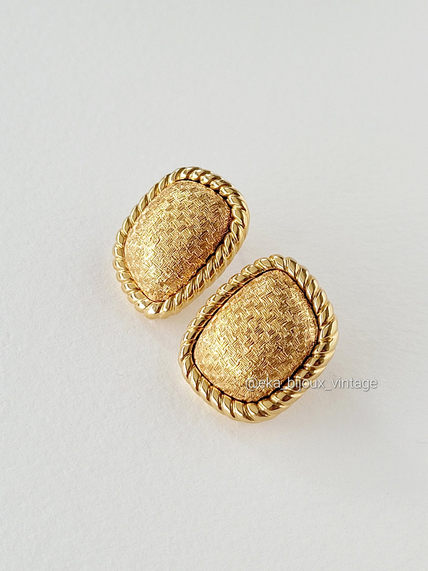 Monet - Vintage earrings