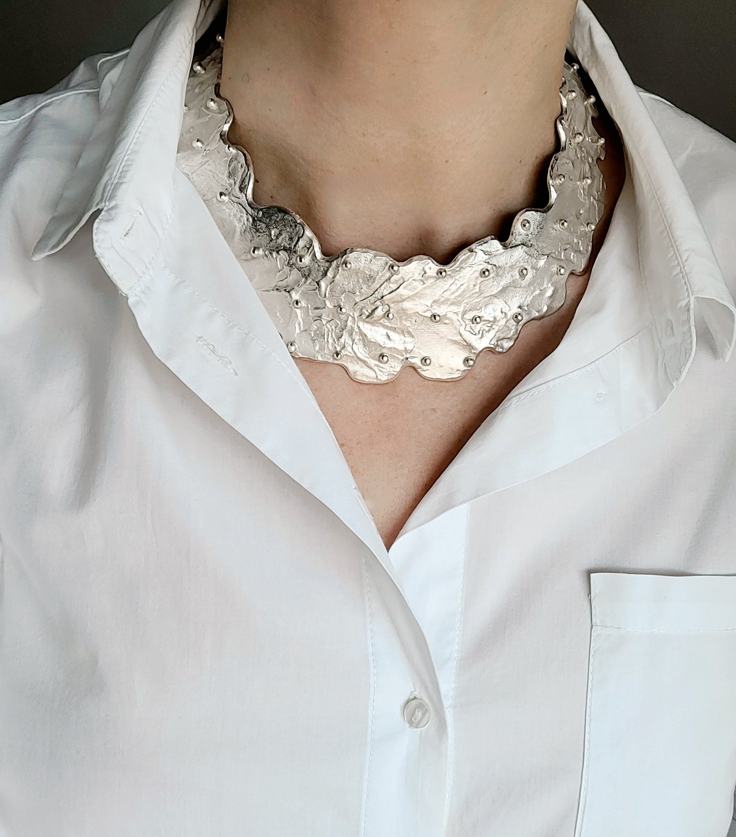 Biche de Bere - Vintage rigid collar