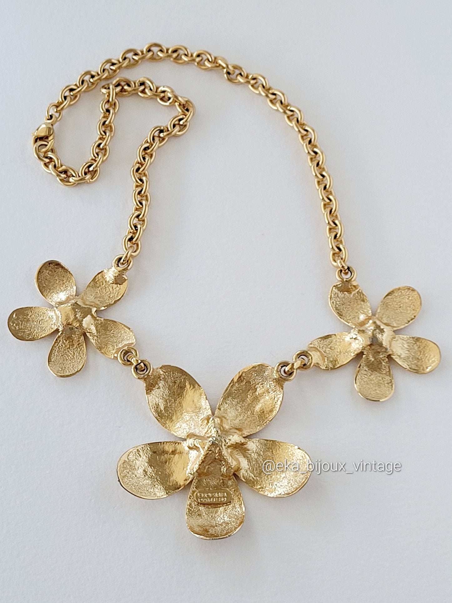 Orena Paris - Collier vintage - Trois fleurs