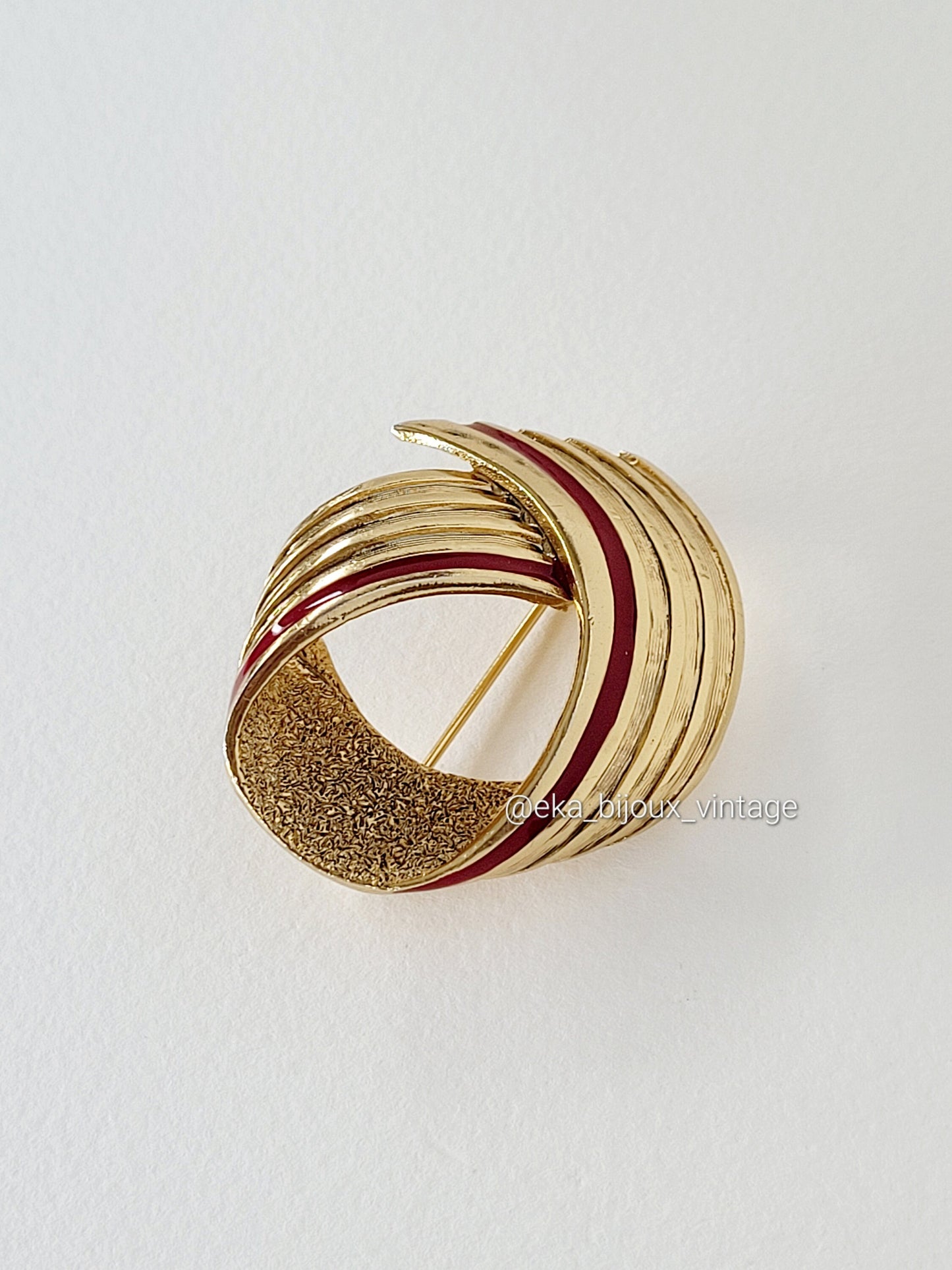 Helena Rubinstein - Vintage Brooch