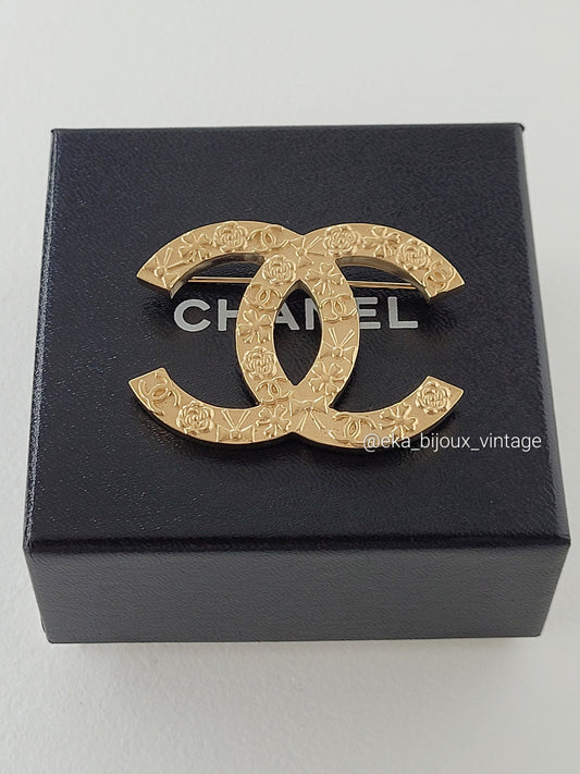 Chanel - Authentique broche CC