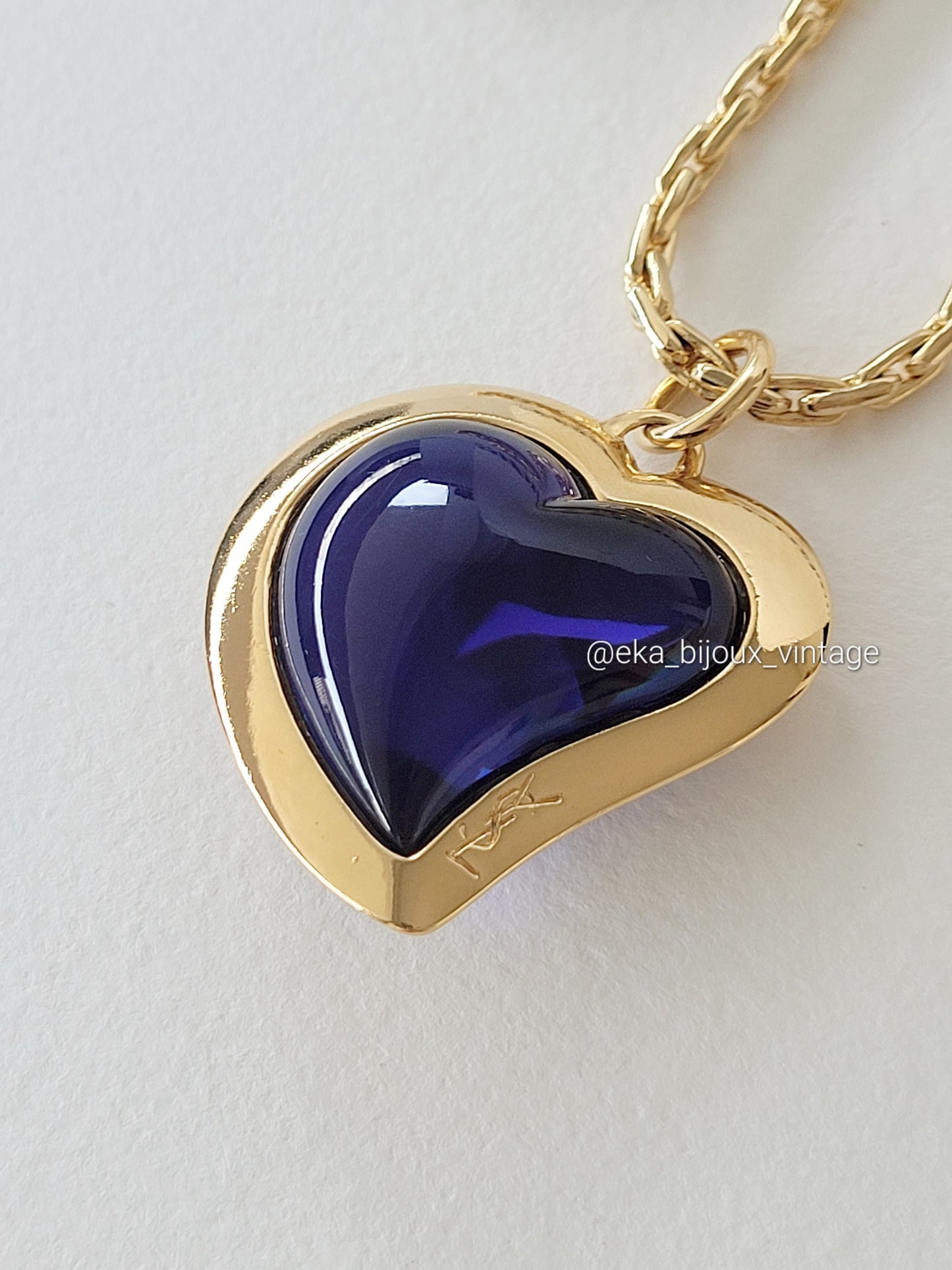 Yves Saint Laurent - Vintage blue lucite heart pendant