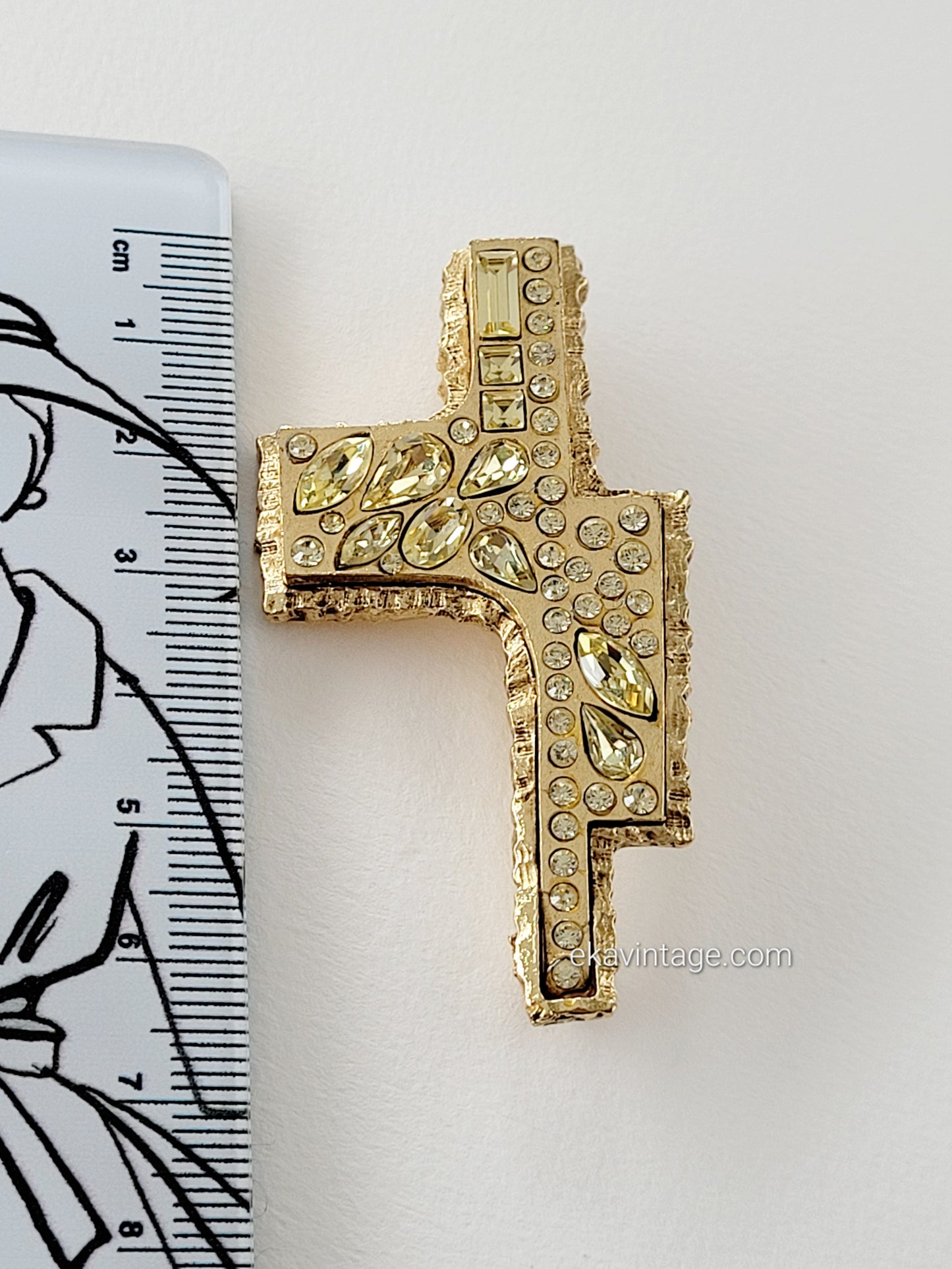 Christian Lacroix-Broche vintage Croix