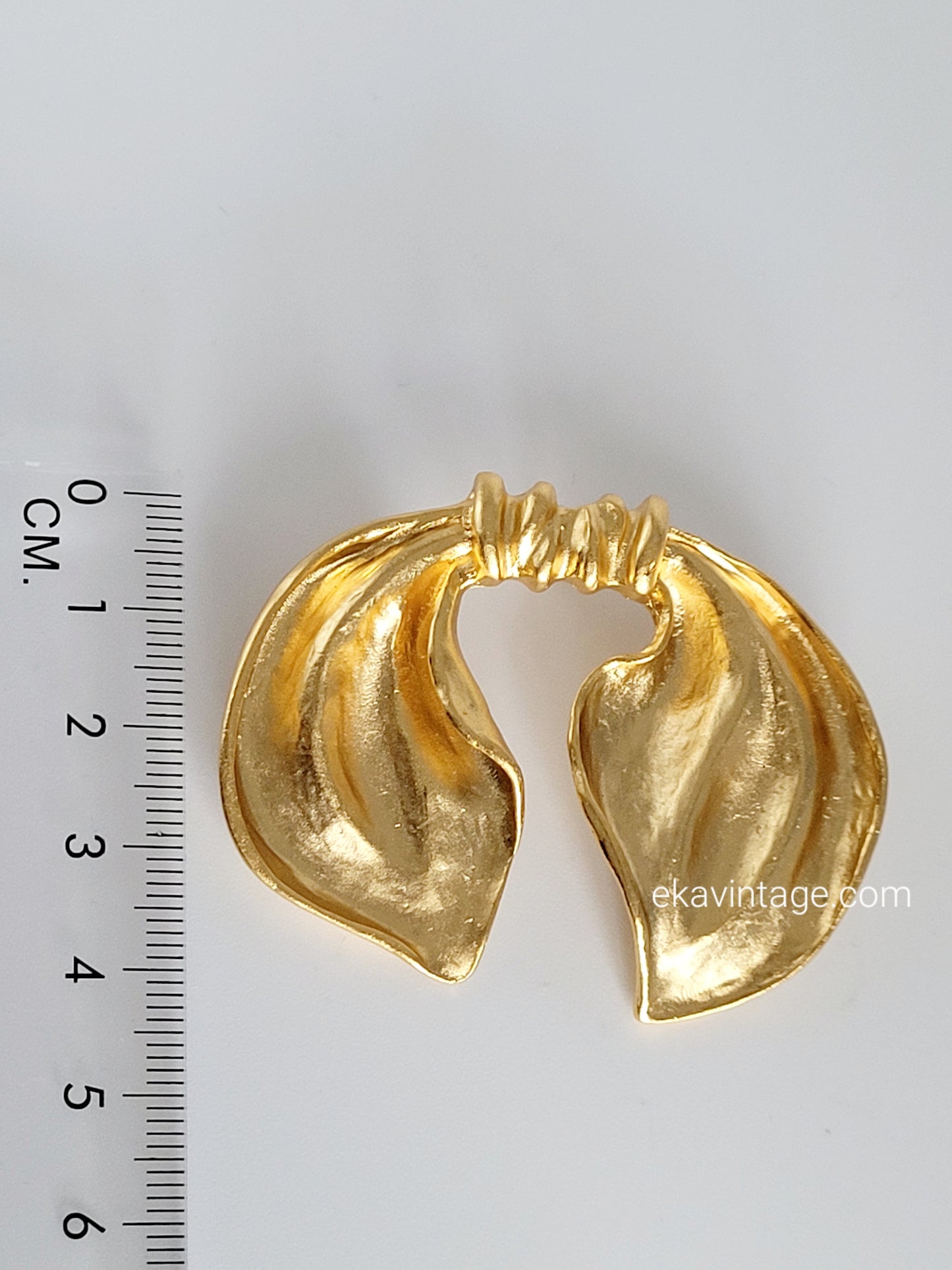 Le Jaquard français - Pin's vintage