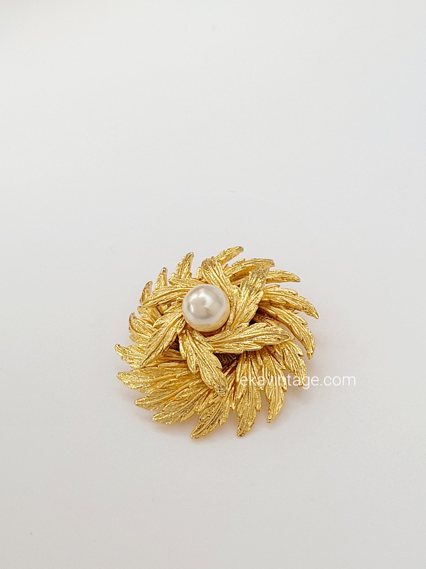 Broche vintage Fleur