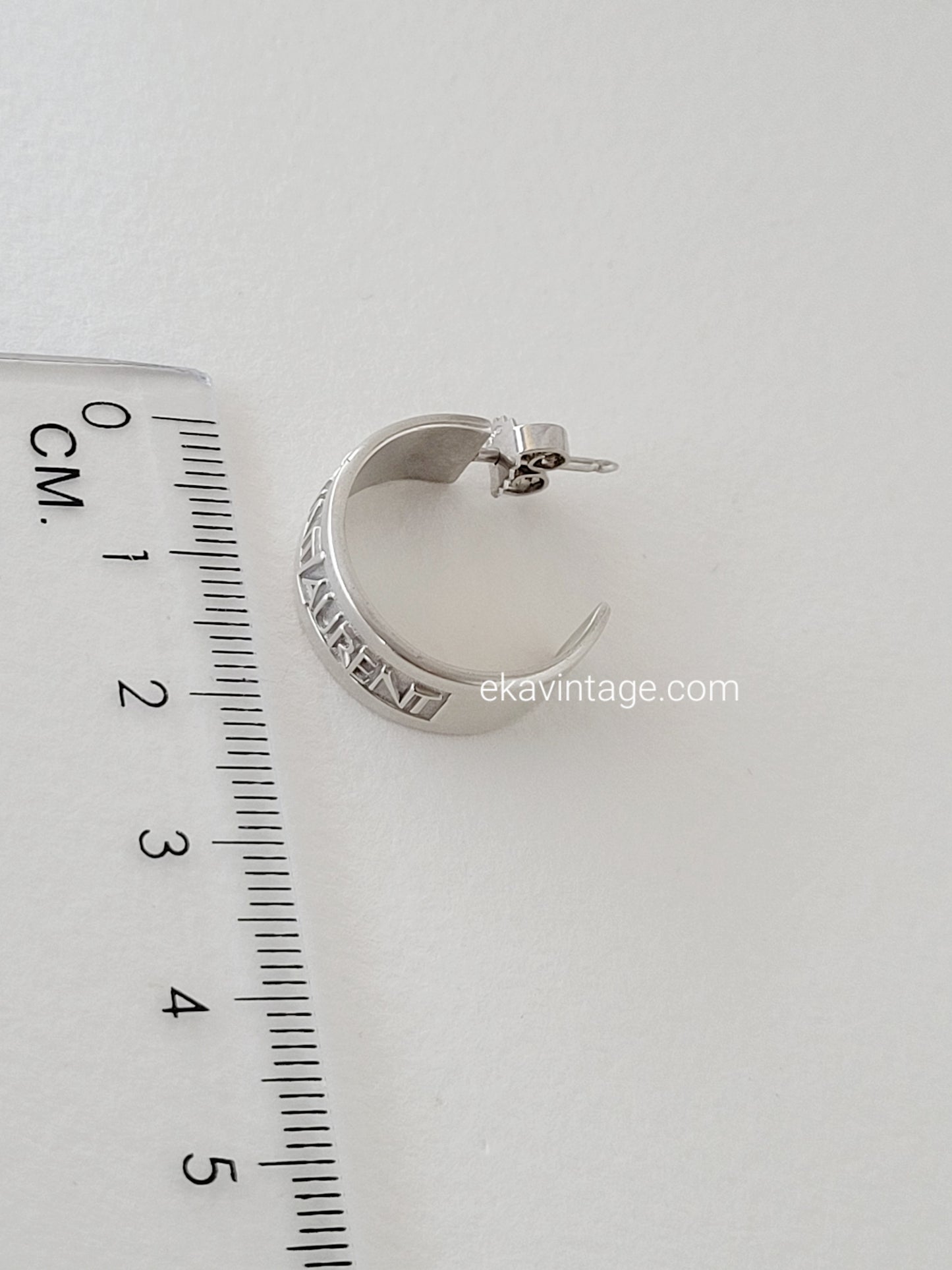 Yves Saint Laurent - Boucles d'oreilles vintage Collection Argent