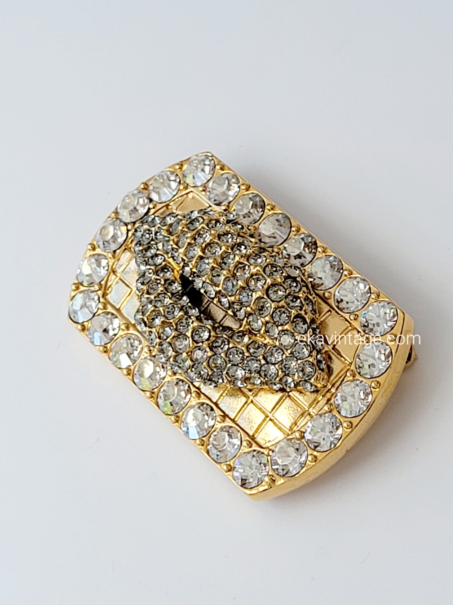 Sonia Rykiel - Broche bouche sertie de cristaux