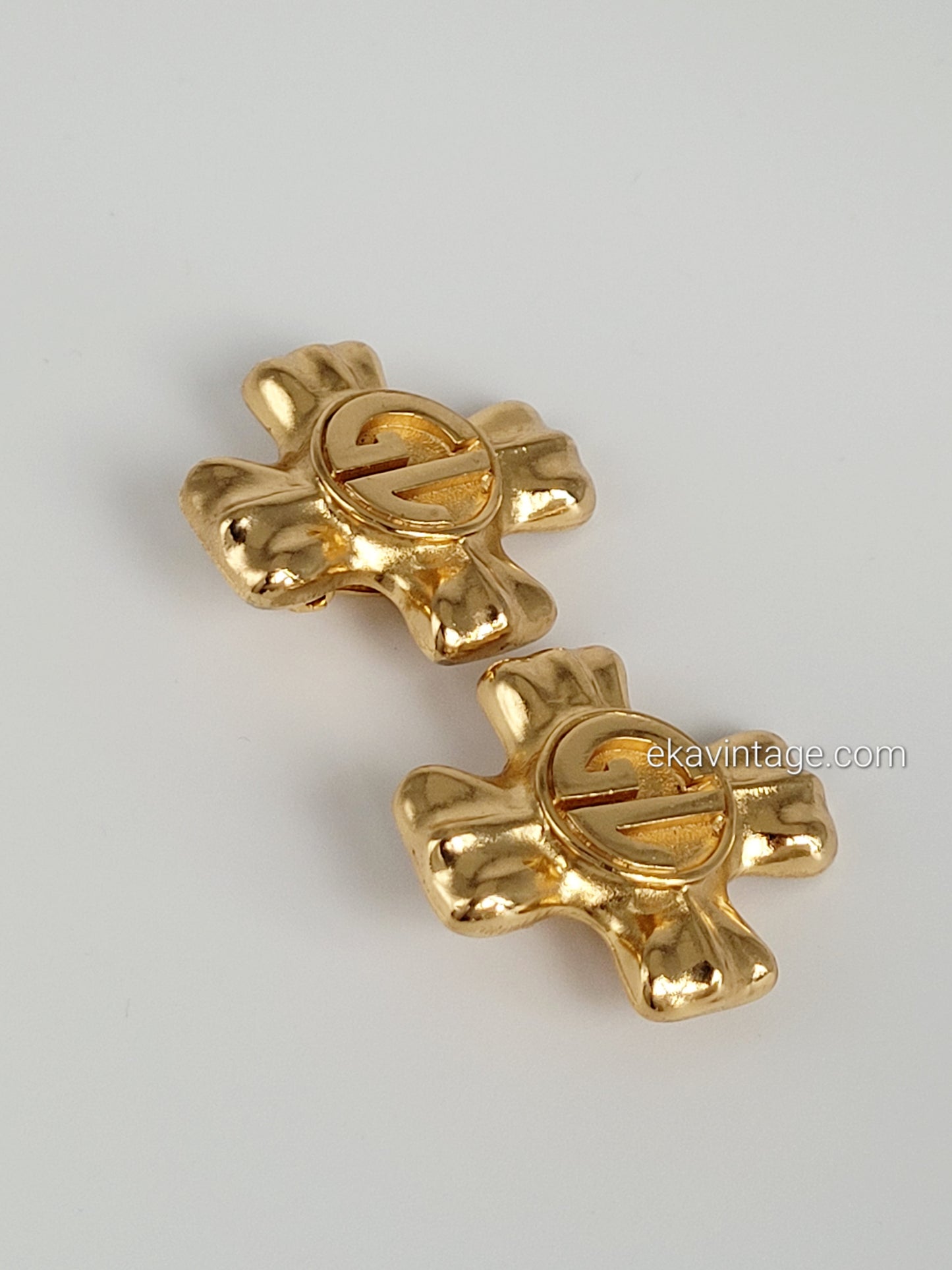 Guy Laroche - Boucles d'oreilles vintage Croix GL