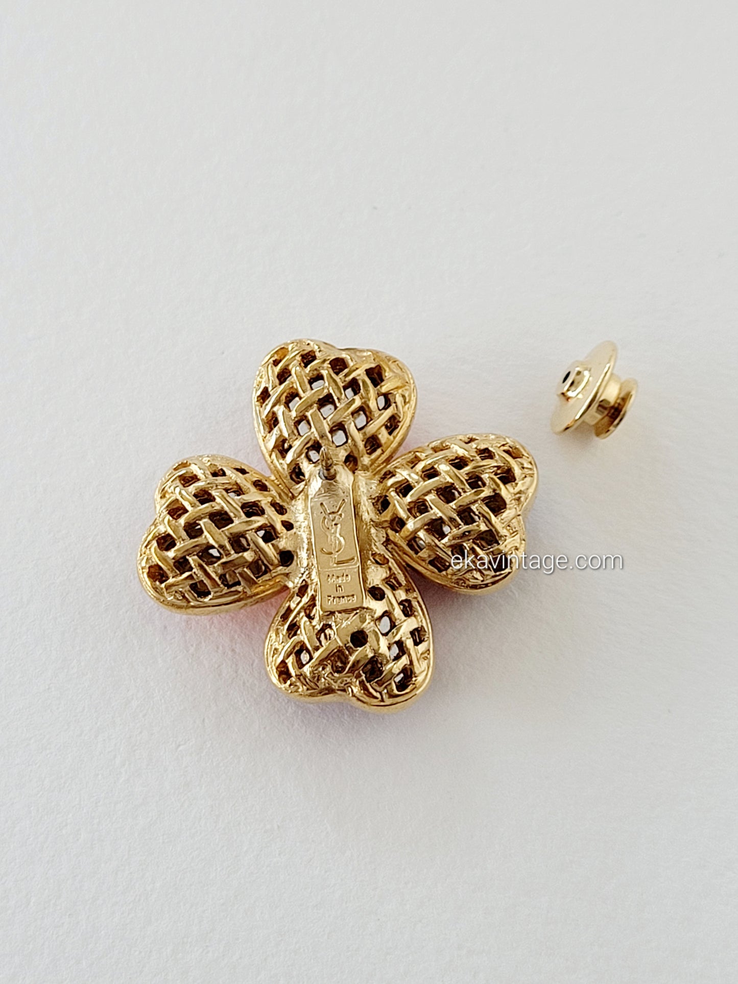 Yves Saint Laurent-Broche vintage Fleur