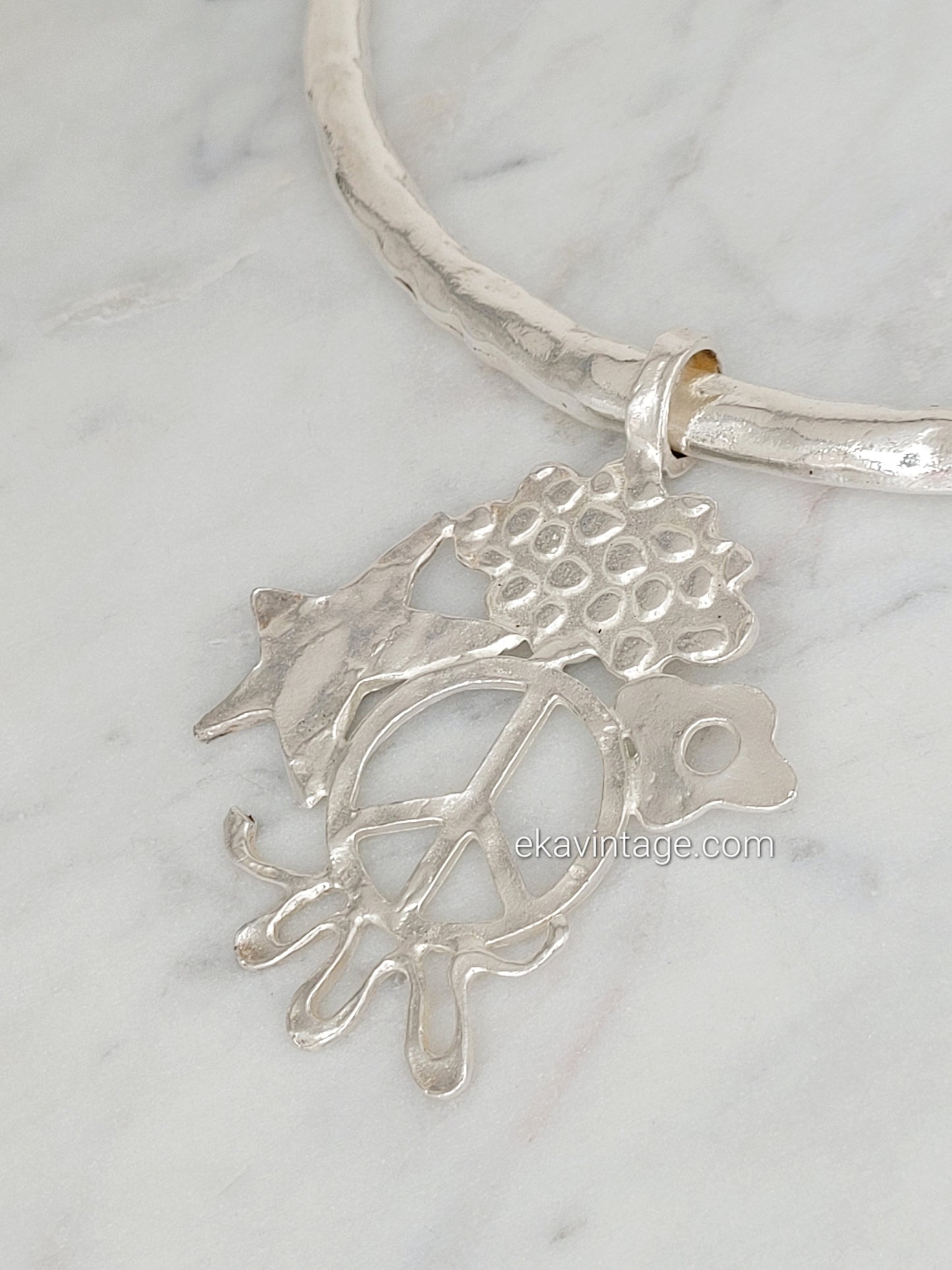 Biche de Bere - Collier vintage