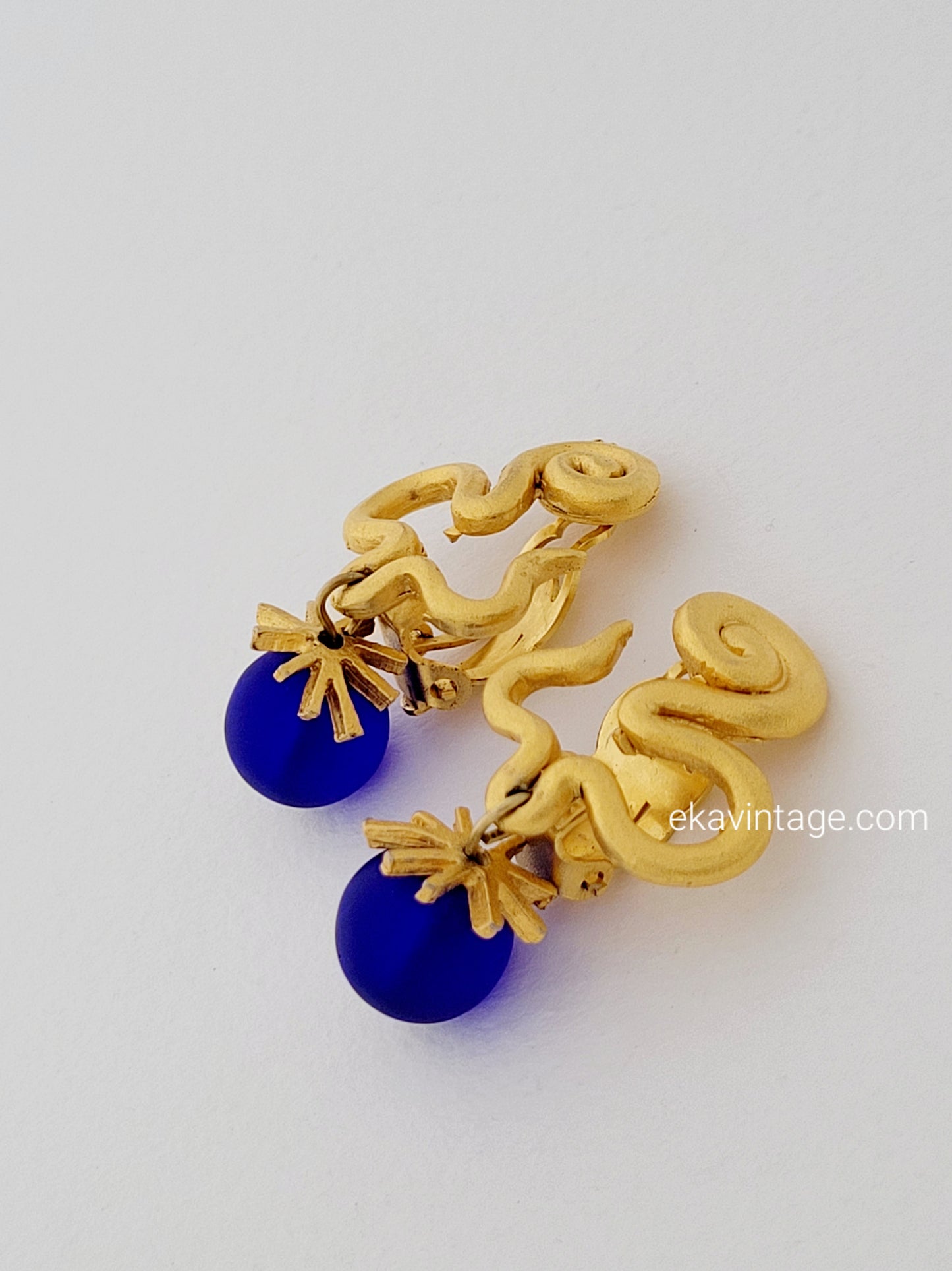 Cécile et Jeanne - Boucles d'oreilles pendantes