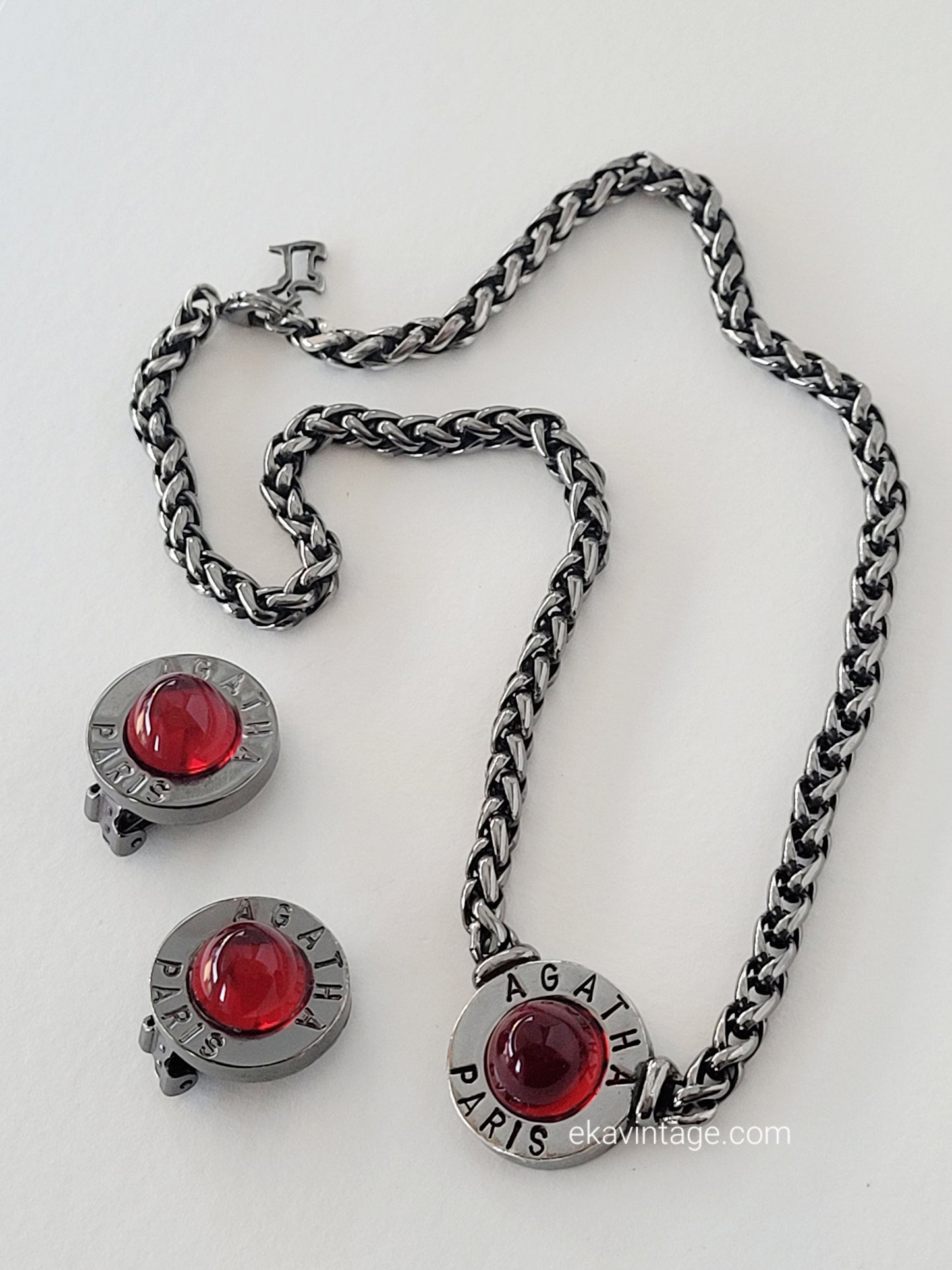 Agatha Paris - Boucles d'oreilles vintage Cabochons rouges