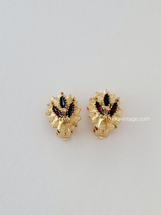 Sphinx - Boucles d'oreilles vintage