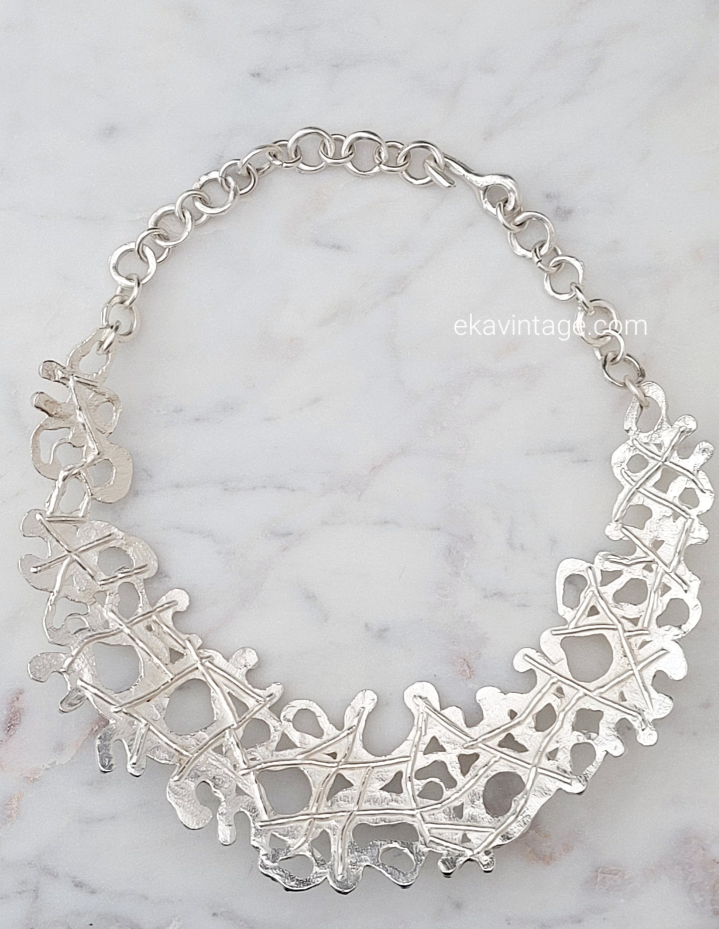 Biche de Bere - Collier vintage argenté