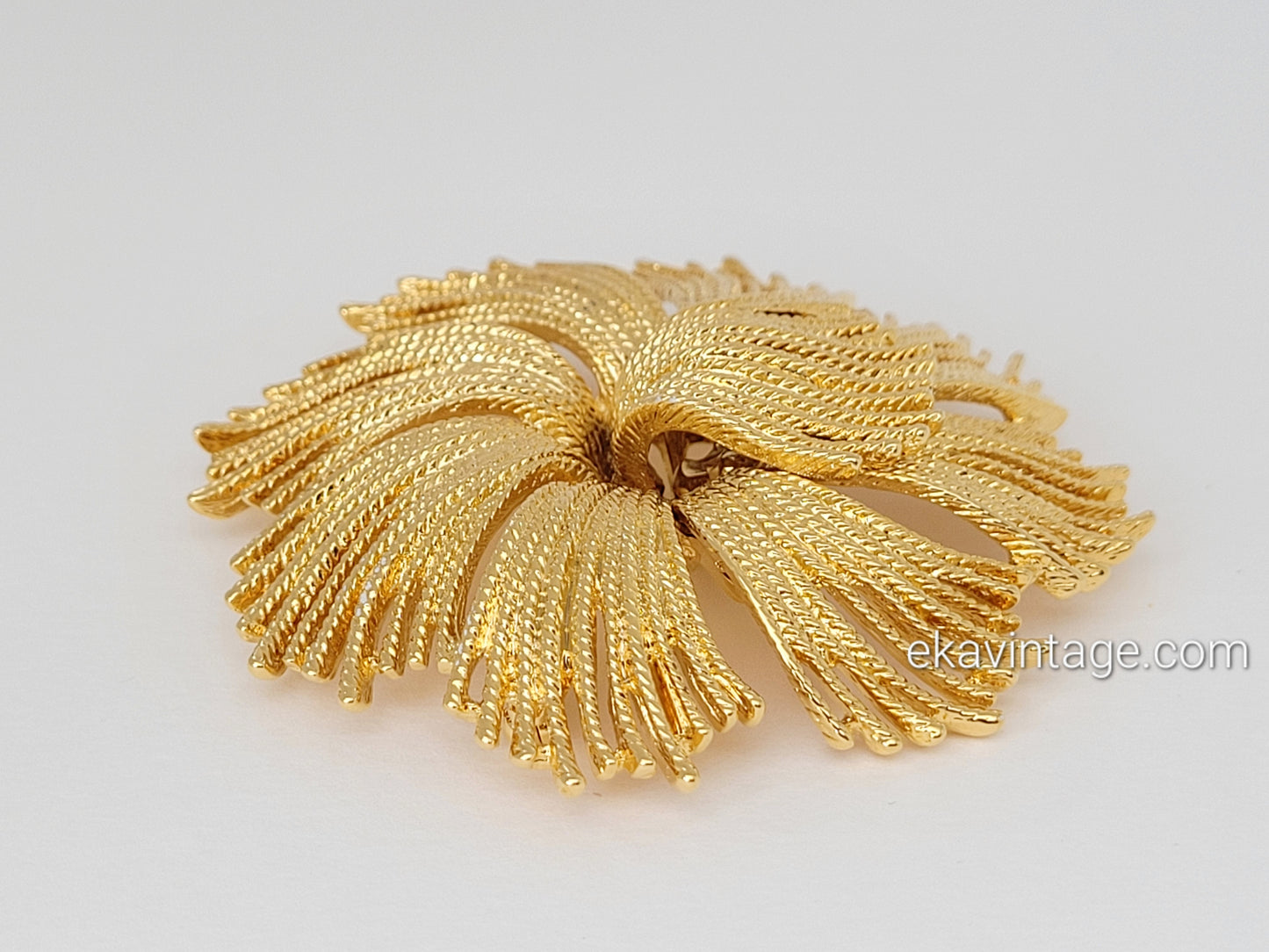 Monet  - Grande broche vintage