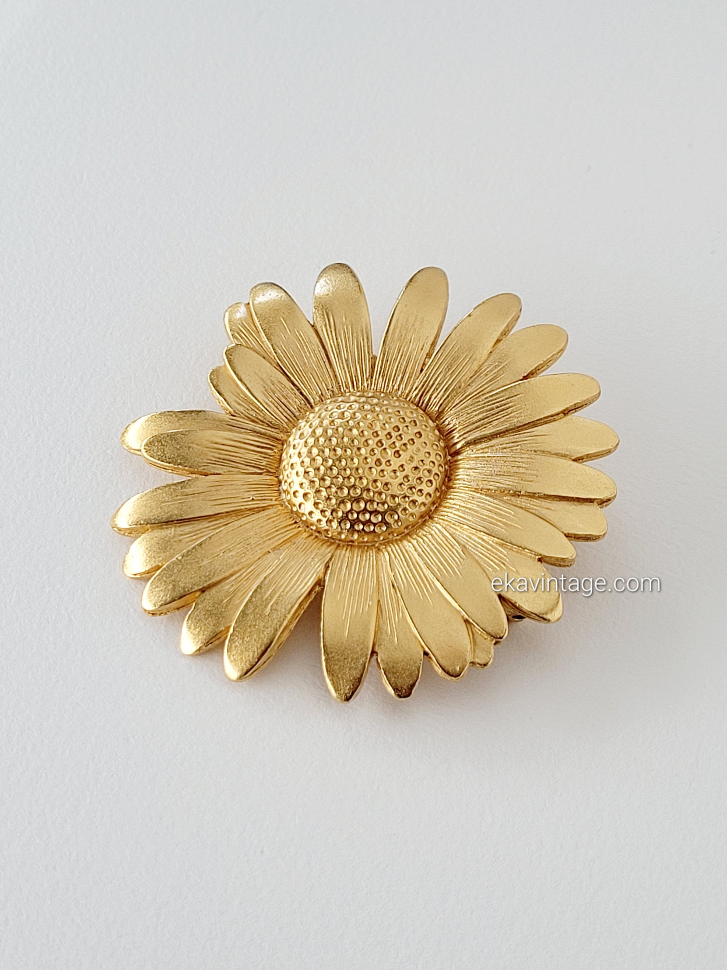 Escada-Grande broche Marguerite