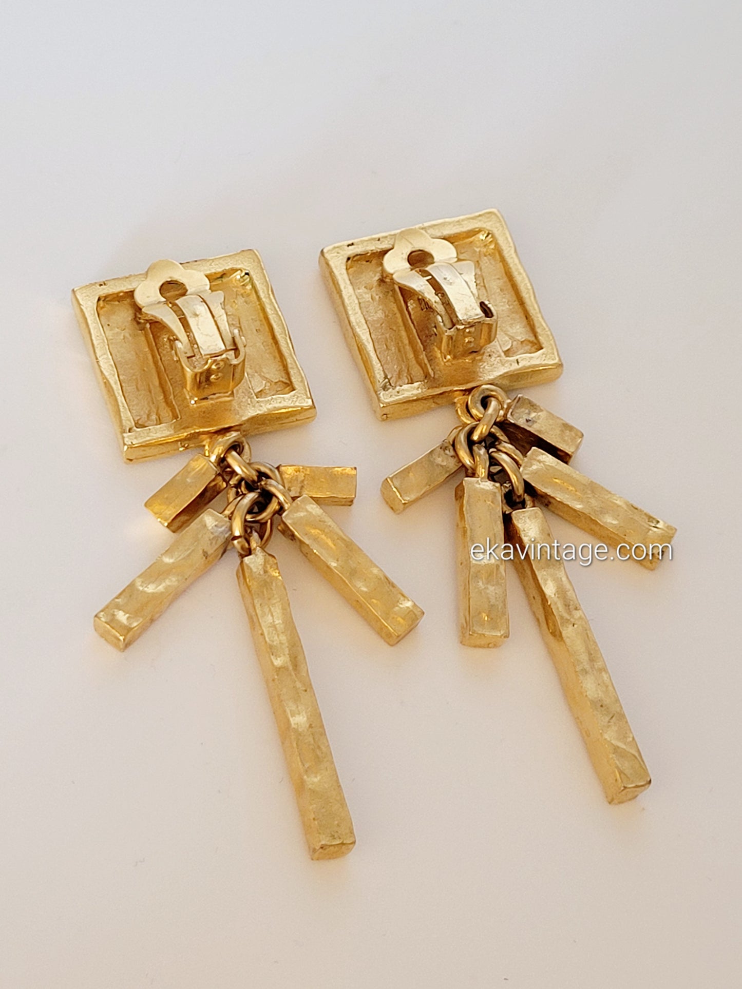 Biche de Bere - Boucles d'oreilles vintage