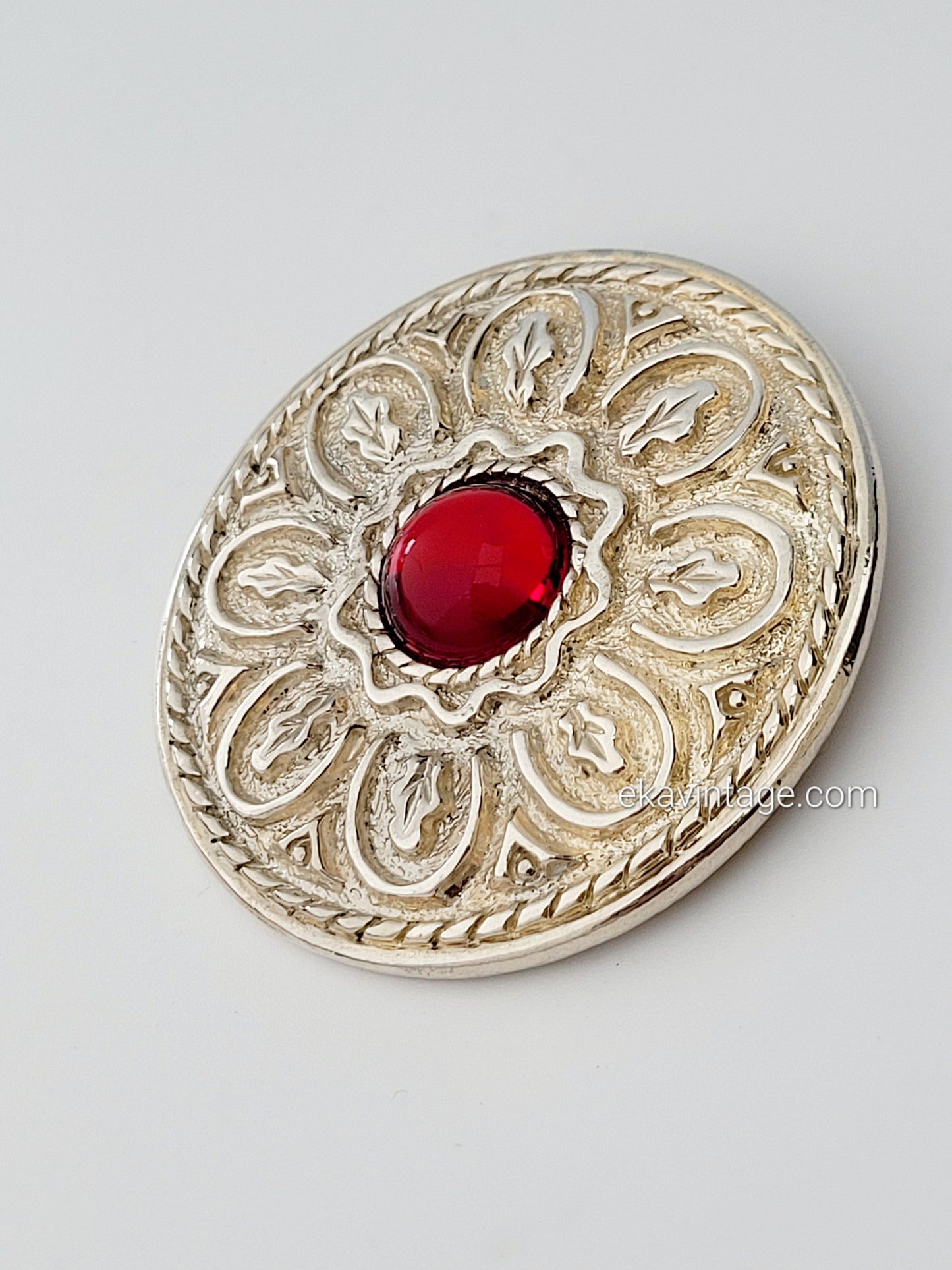 Guy Laroche - Broche vintage Cabochon rouge