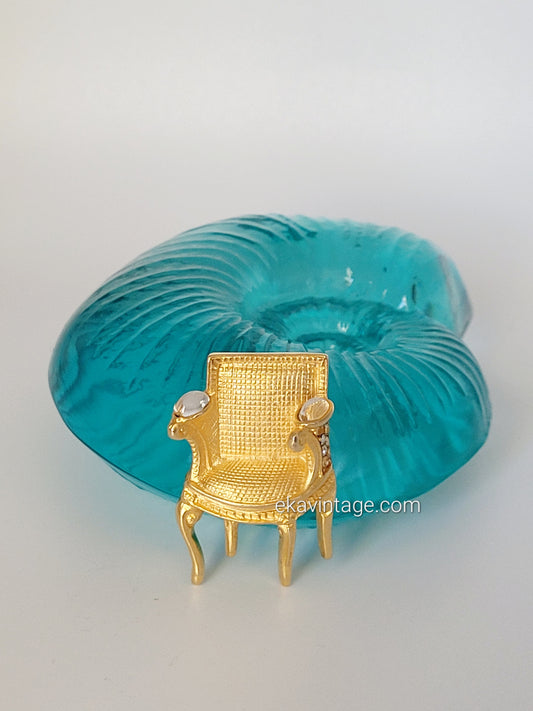 Karl Lagerfeld - Broche vintage - Chaise Louis XIV